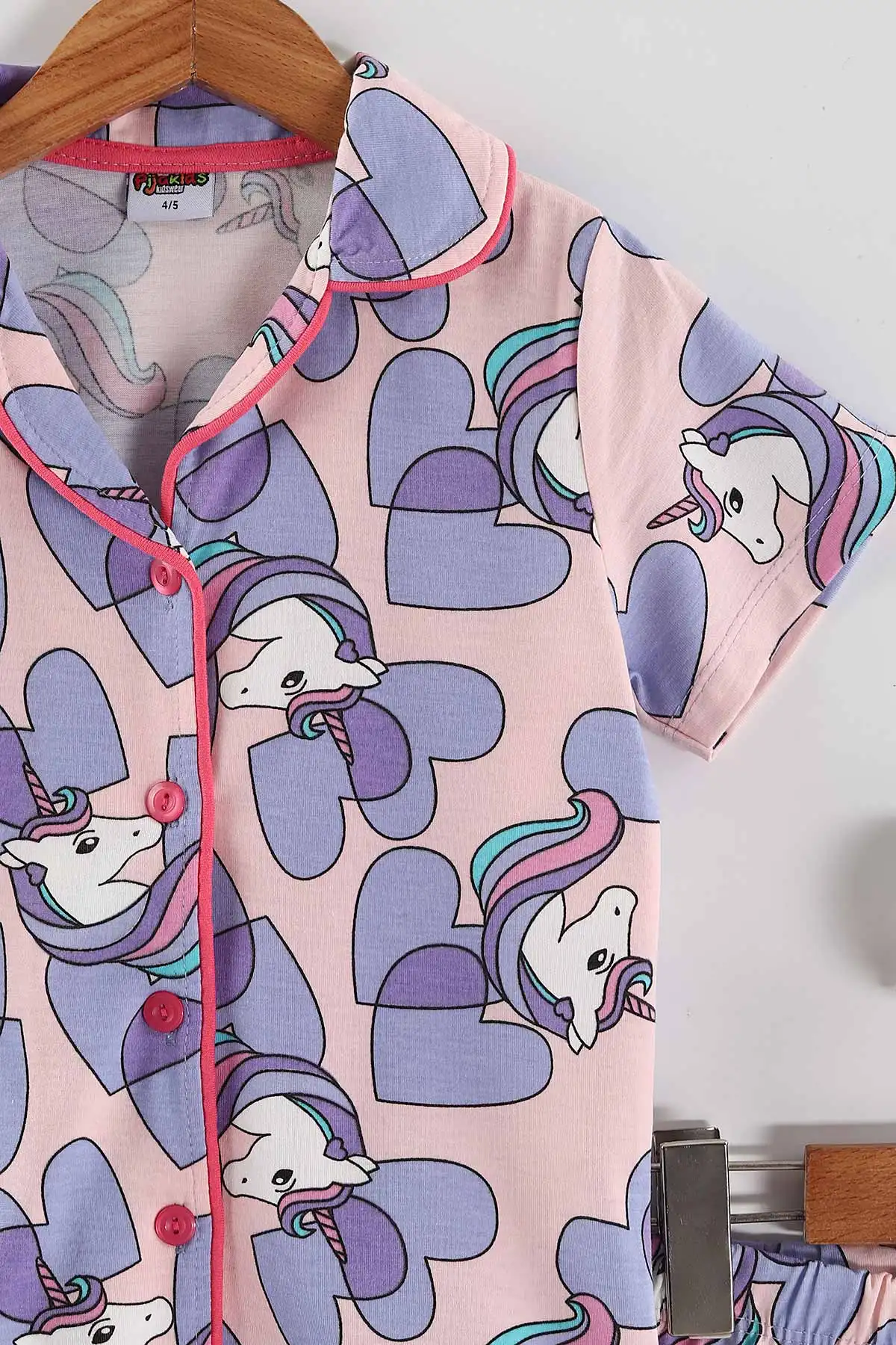 Lila (4-12 Yaş)Karakter  Baskılı Kısa Kol Ön Düğmeli Göz Bandı Detaylı Kız Çocuk Pijama Takım 453236