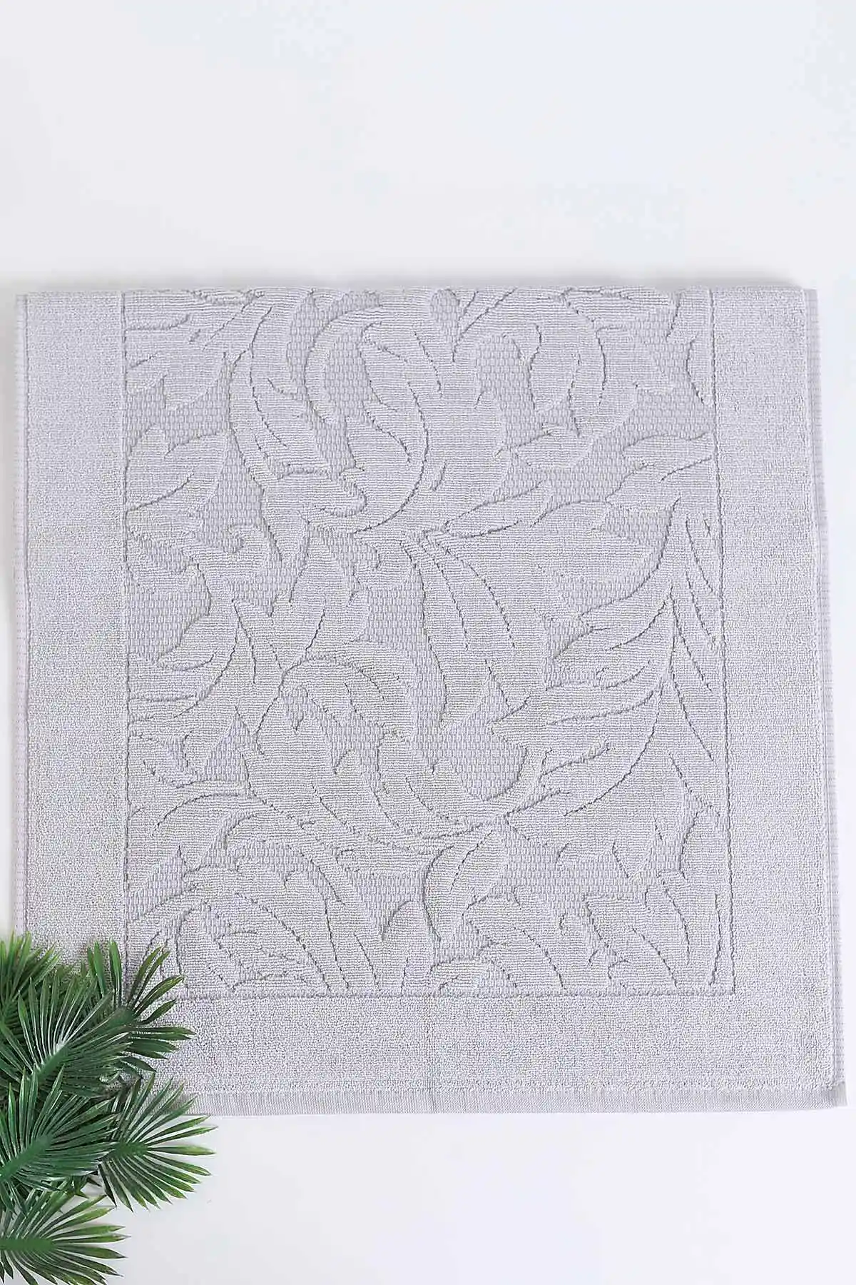 Lila 50x70 Kabartma Desenli Banyo Ayak Havlusu 293774