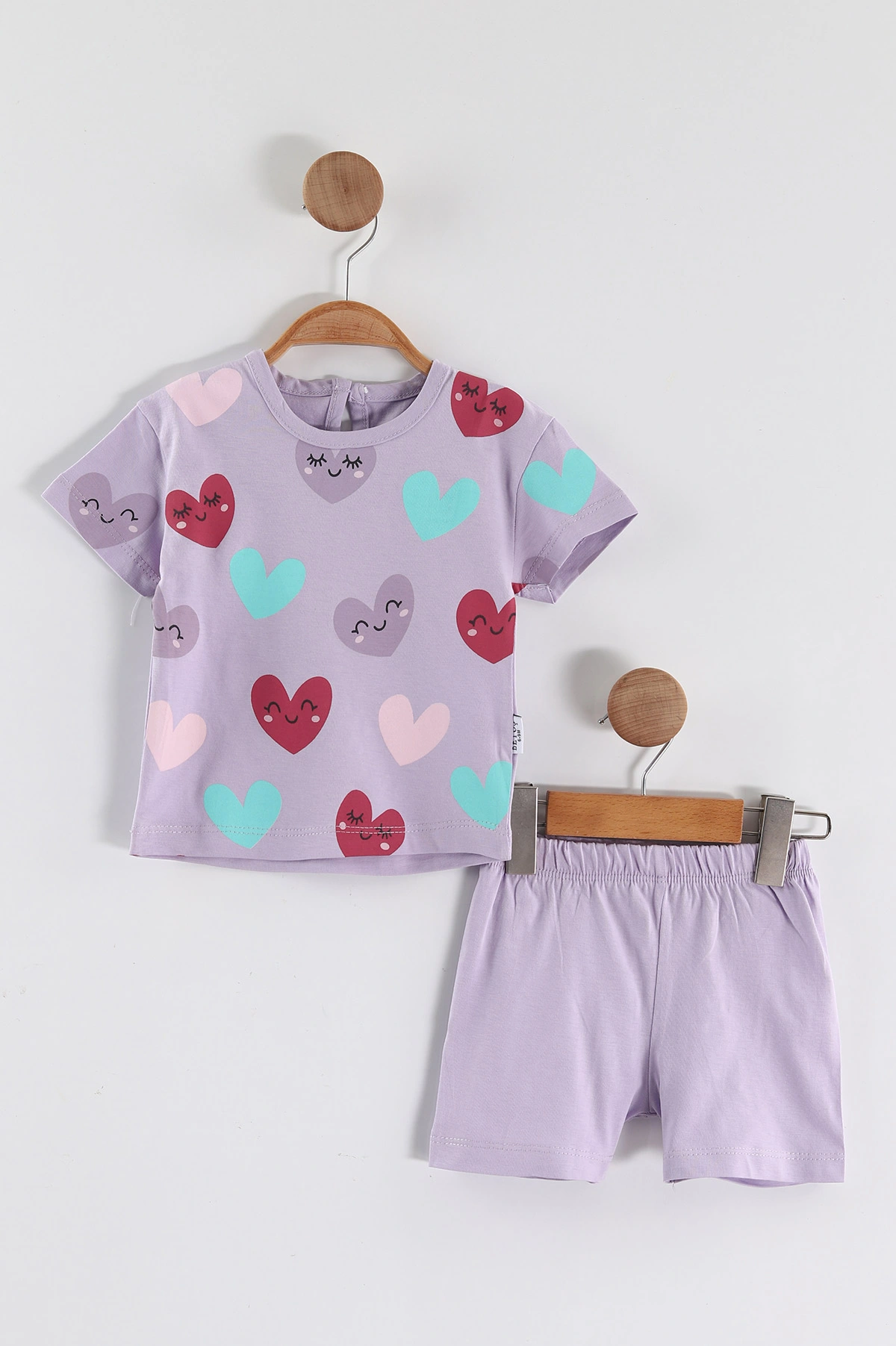 Lila (6-24 Ay) Kalp Baskılı Tişört ve Şortlu Kız Bebek Yazlık Takım 467641