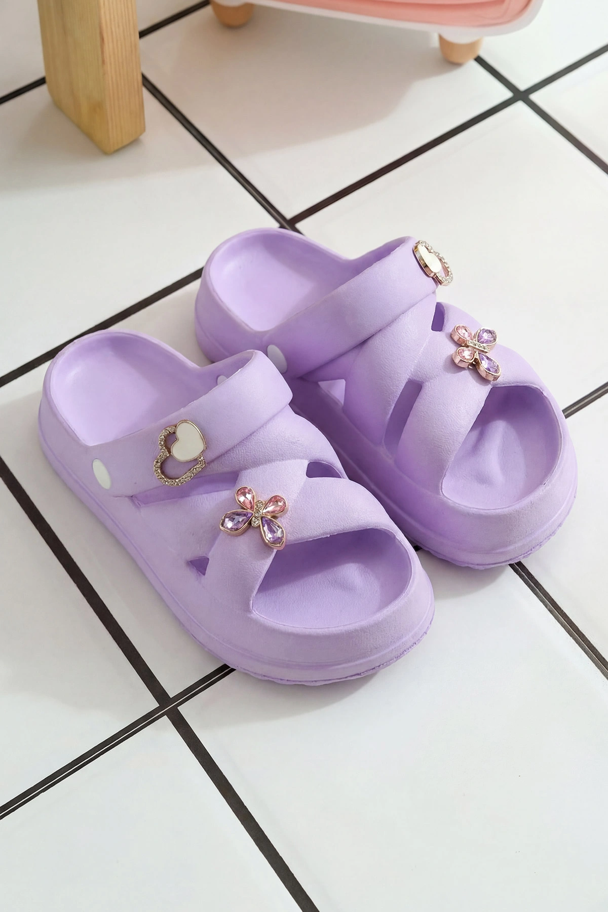 Lila Çapraz Bantlı Tokalı Kız Çocuk Sandalet 462437