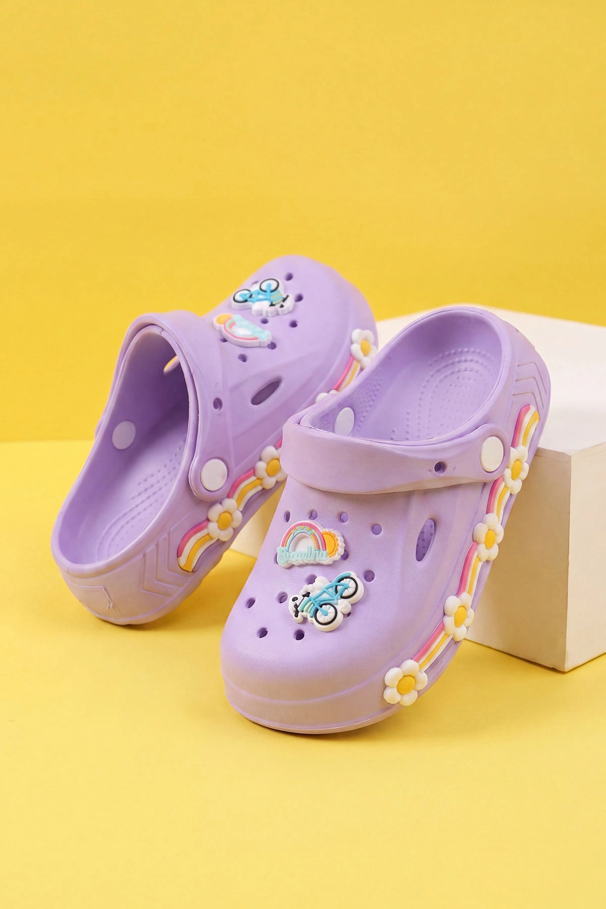 Lila Figürlü Kız Çocuk Sandalet 462447