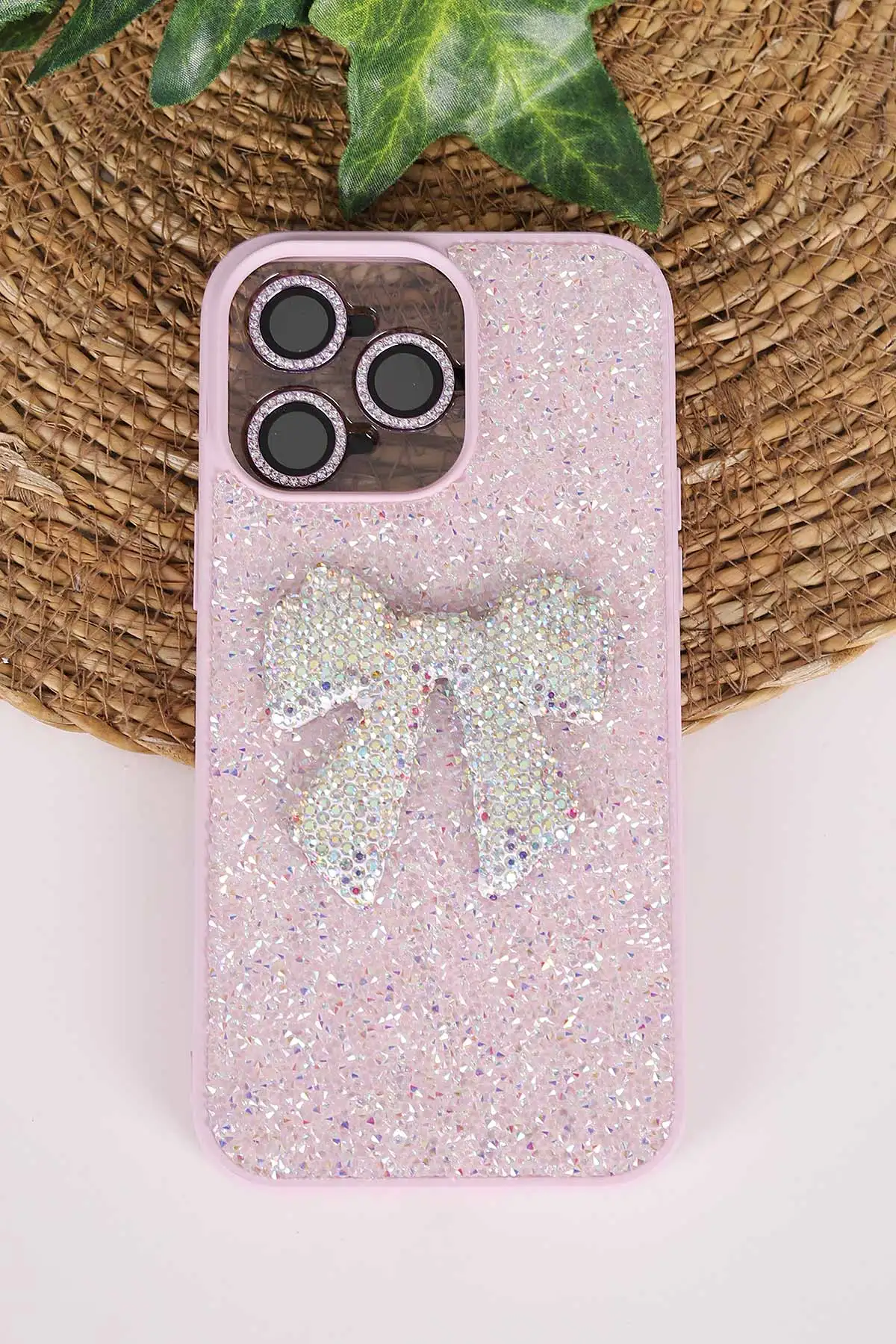 Lila TeknoCase İPhone 14 Pro Max Uyumlu Nelly Diamond Serisi Taşlı Lens Hediyeli Sert Silikon Telefon Kılıfı 480932