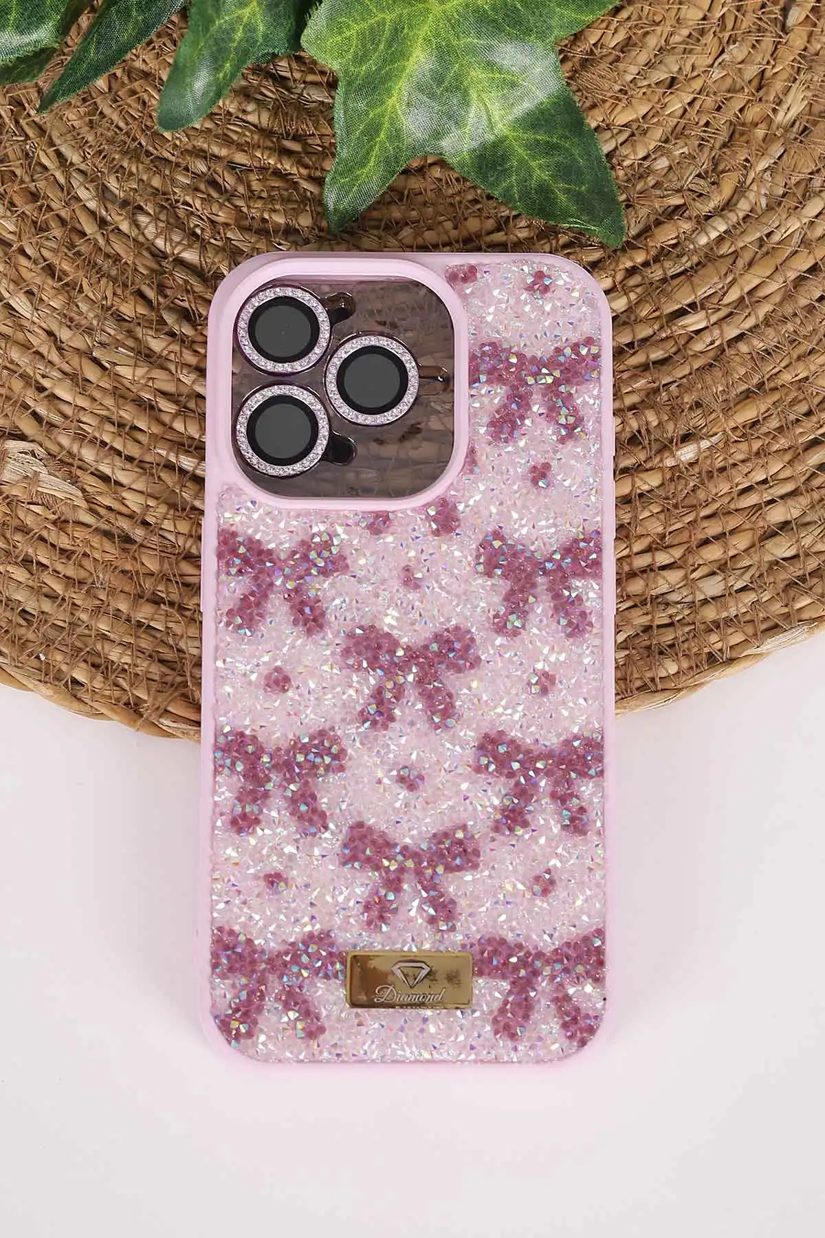 Lila TeknoCase İPhone 15 Pro Uyumlu Perfect Diamond Case Serisi Taşlı Lens Hediyeli Sert Silikon Telefon Kılıfı 480817