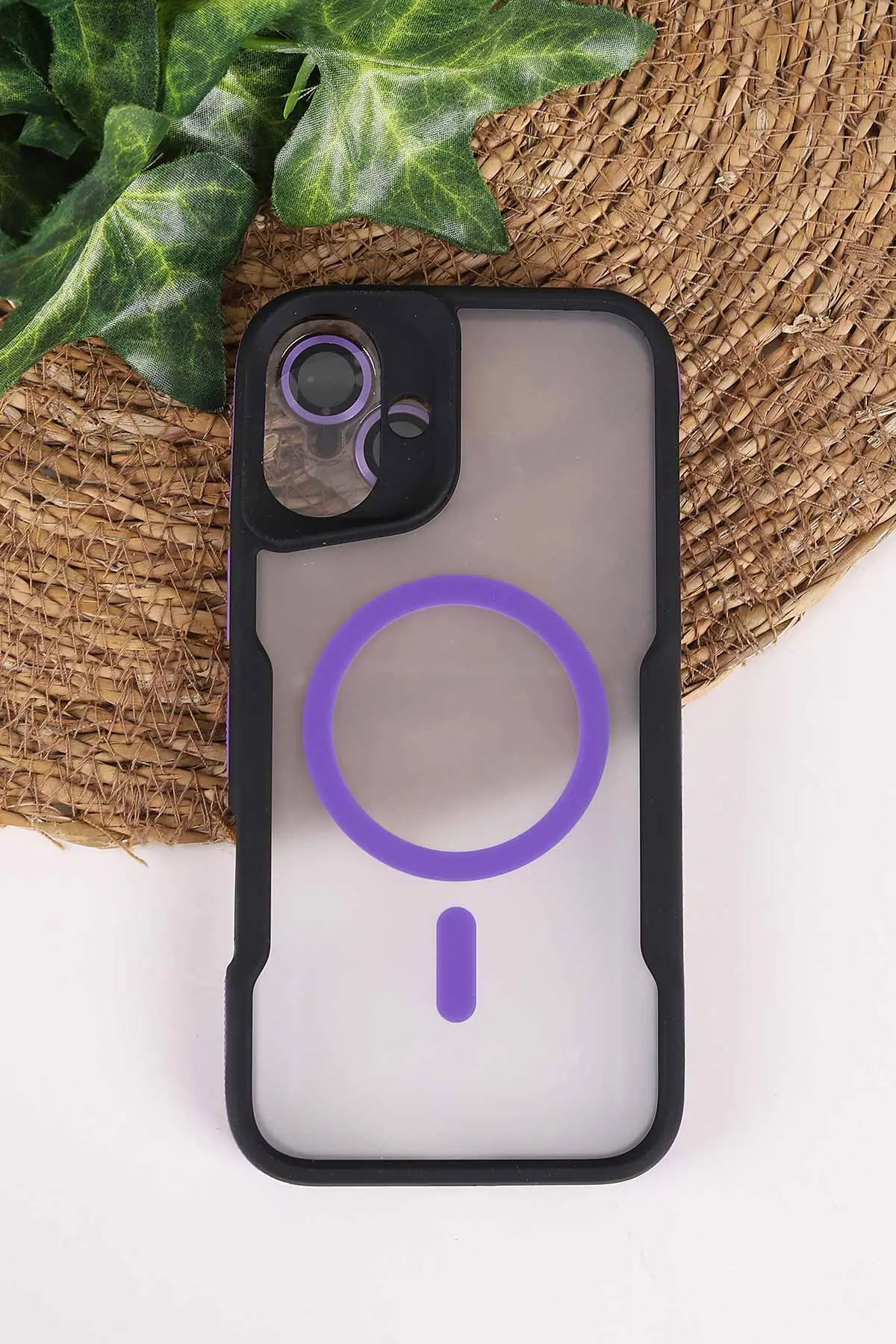 Lila TeknoCase İphone 16 Plus Uyumlu Matte Guard Serisi Lens Korumalı Silikon Telefon Kılıfı 472483