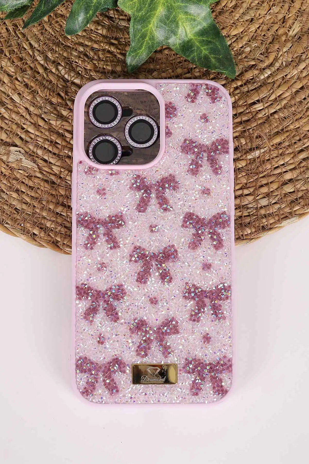 Lila TeknoCase İPhone 16 Pro Max Uyumlu Perfect Diamond Case Serisi Taşlı Lens Hediyeli Sert Silikon Telefon Kılıfı 480848