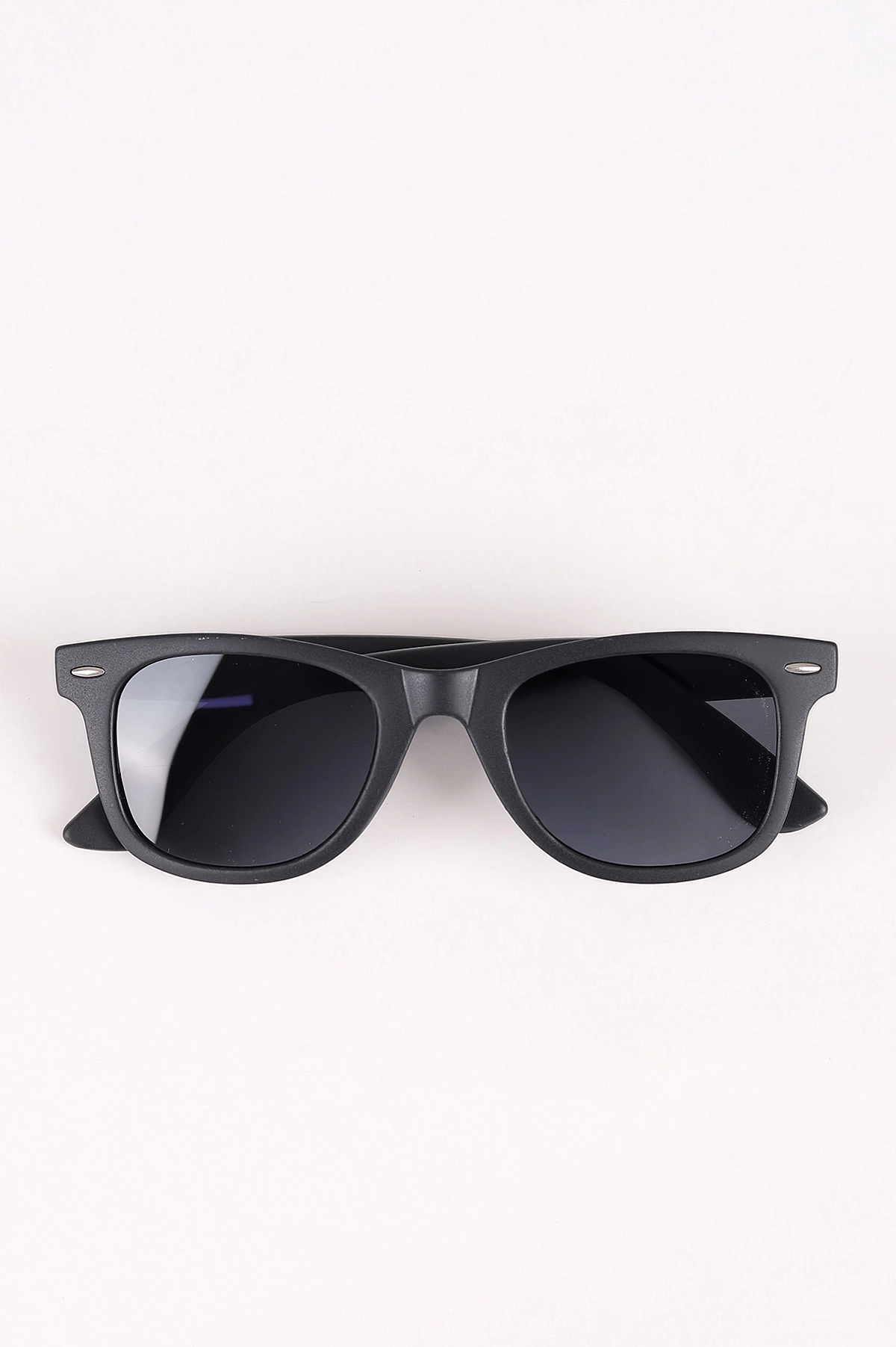 Mat Siyah Kemik Unisex Güneş Gözlüğü (Kutulu) 468731