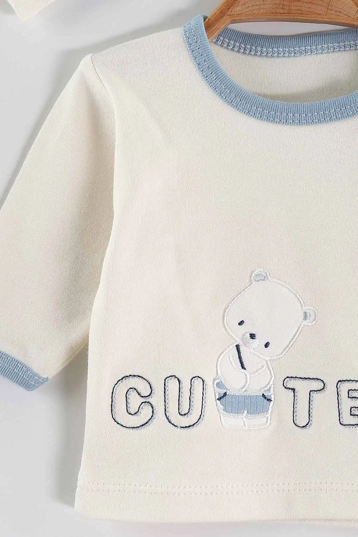 Mavi (0-3 Ay) Cute Ayıcık Nakışlı   10 Parça Kutulu Yeni Doğan Erkek Bebek Zıbın Seti 443599