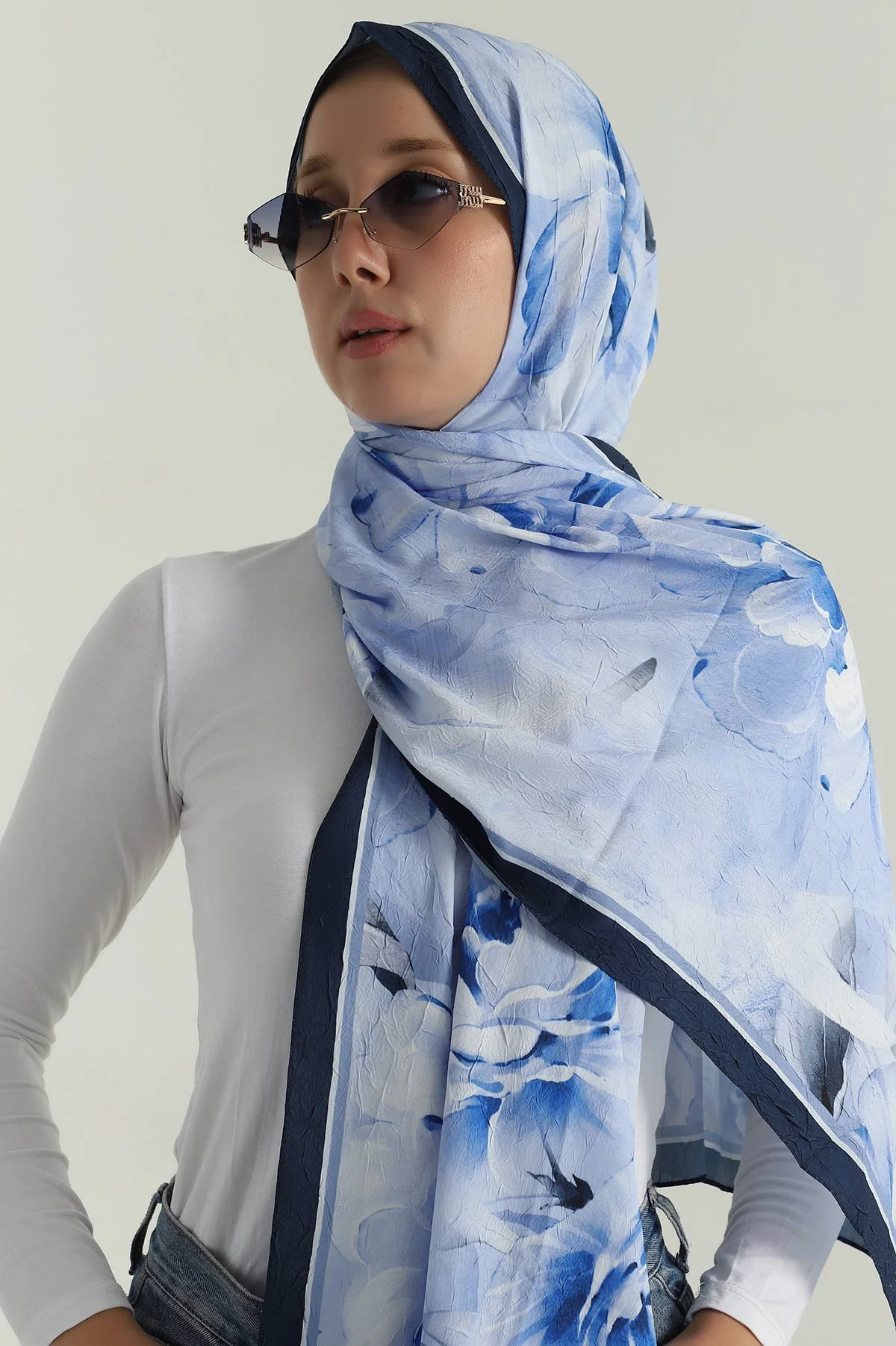 Mavi 180x75 Cm Our Fashion Dijital Baskılı Desenli Bambu Kraş Şal 396716