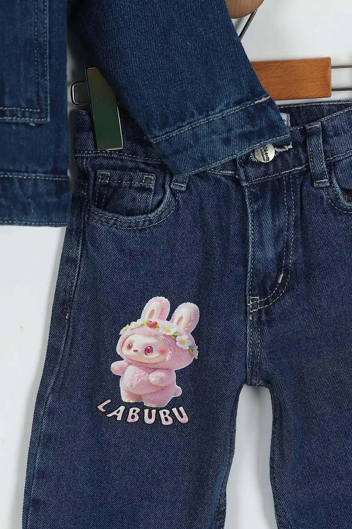 Mavi (3-10 Yaş)Karakter Baskılı Kot Ceket Pantolonlu Kız Çocuk Takım 427200