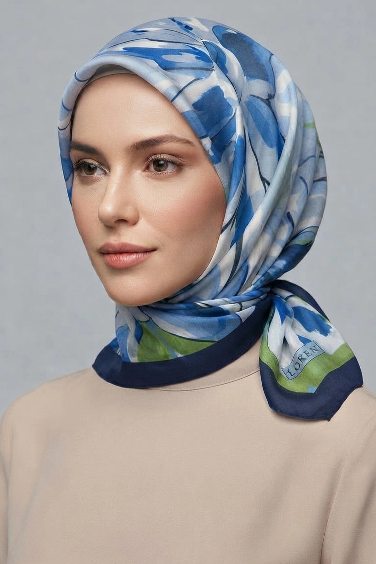 Mavi 90x90 Cm Dijital Baskılı Magnolia Desen Soft Eşarp 498590