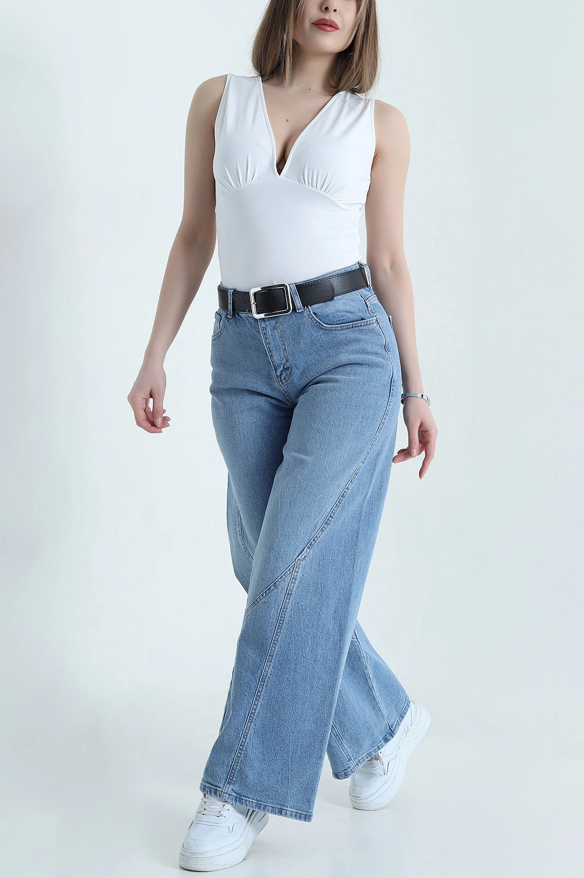 Mavi Cepli Kemerli Baggy Kadın Kot Pantolon 439850