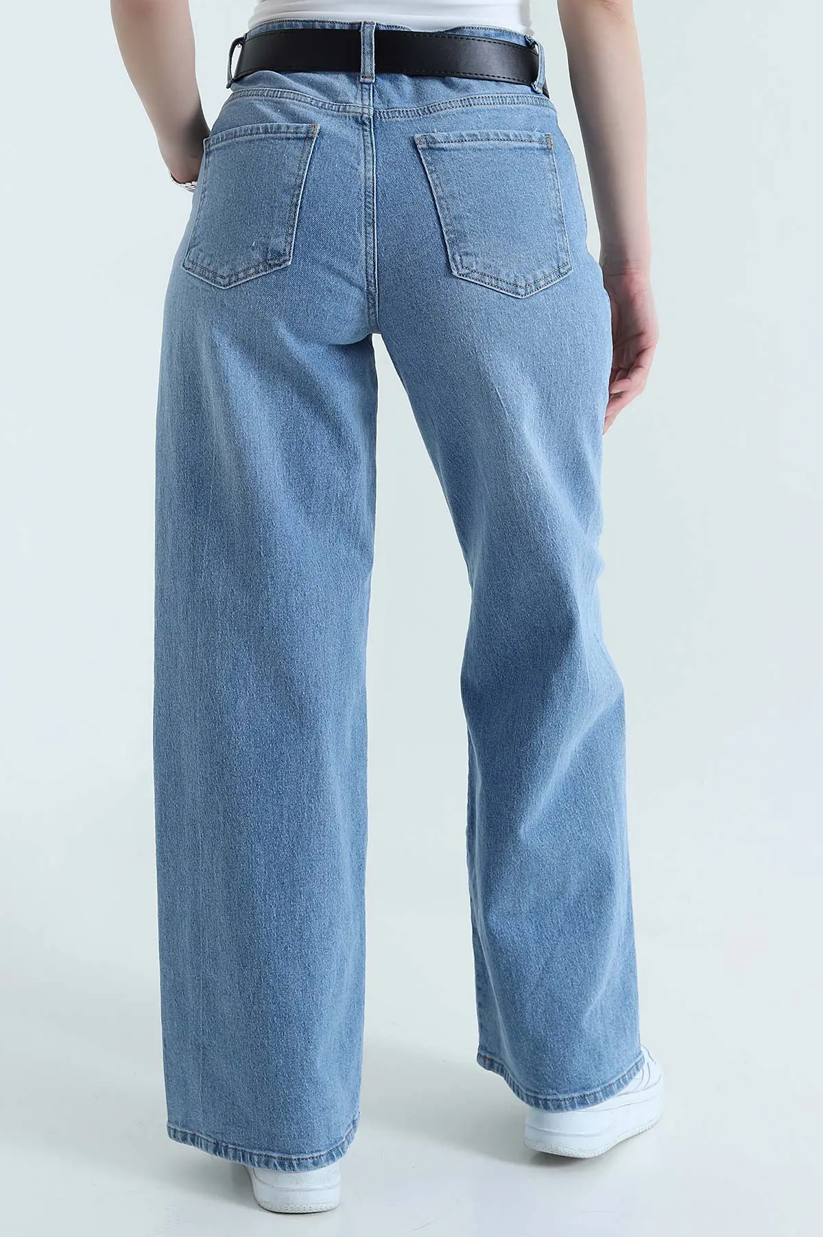Mavi Cepli Kemerli Baggy Kadın Kot Pantolon 439850