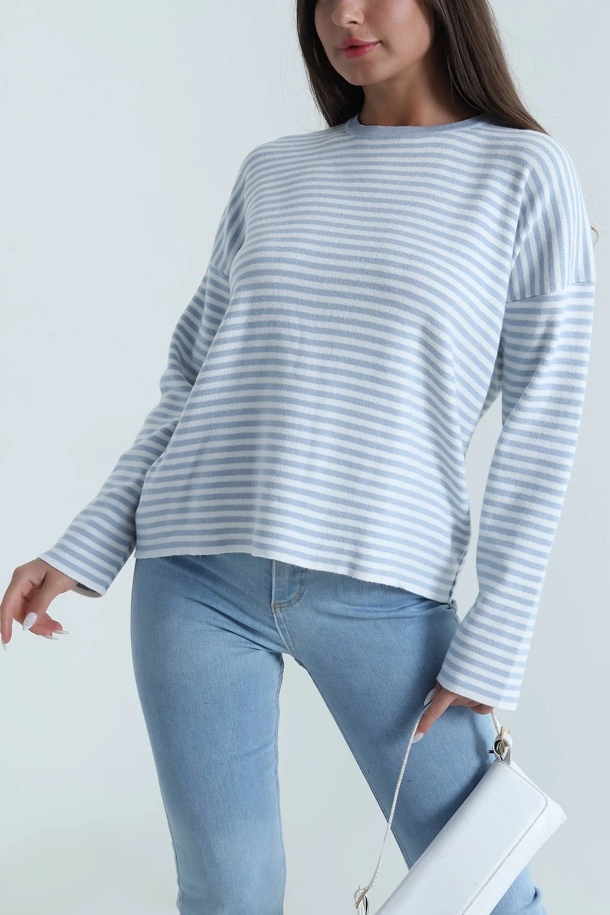 Mavi Çizgili Oversize Kadın Triko Kazak 487643