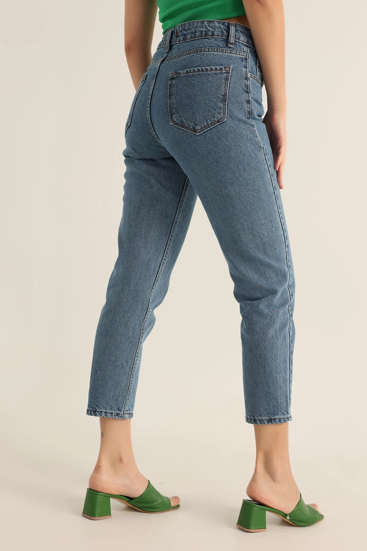 Mavi Lazer Kesim Mom Kot Pantolon 264021
