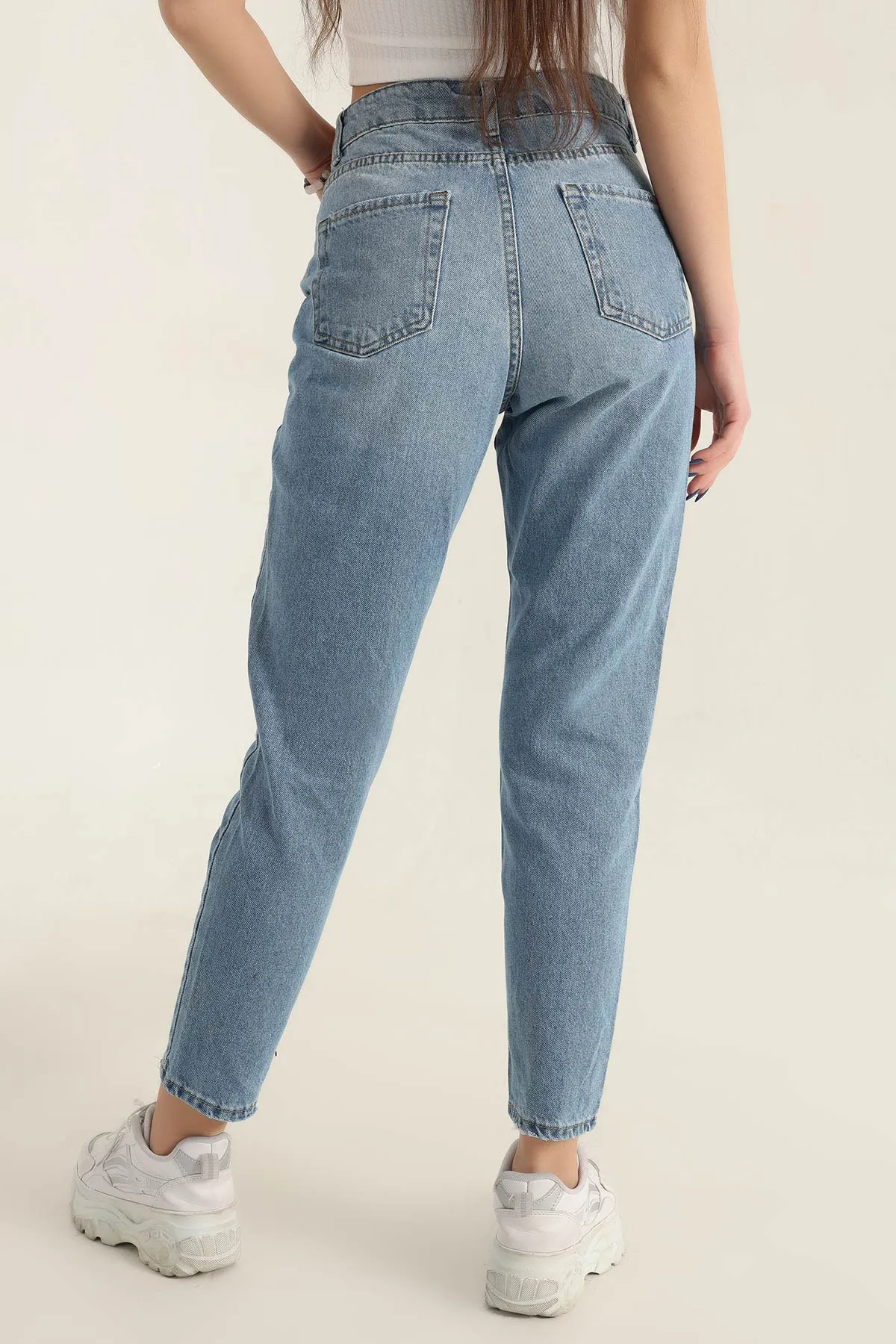Mavi Pençli Yırtık Mom Kot Pantolon 337497