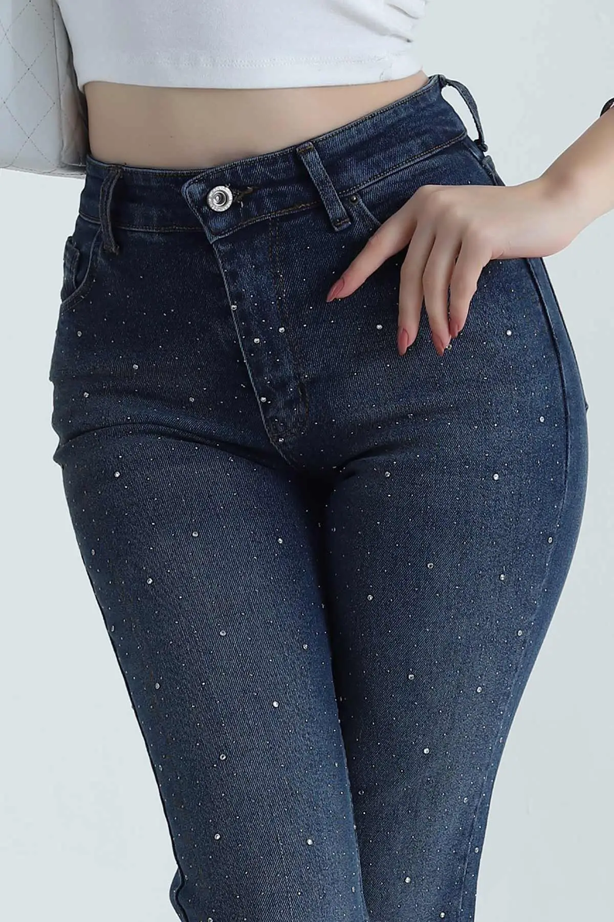 Mavi Serpme Taşlı Likralı Kadın Mom Kot Pantolon 486765