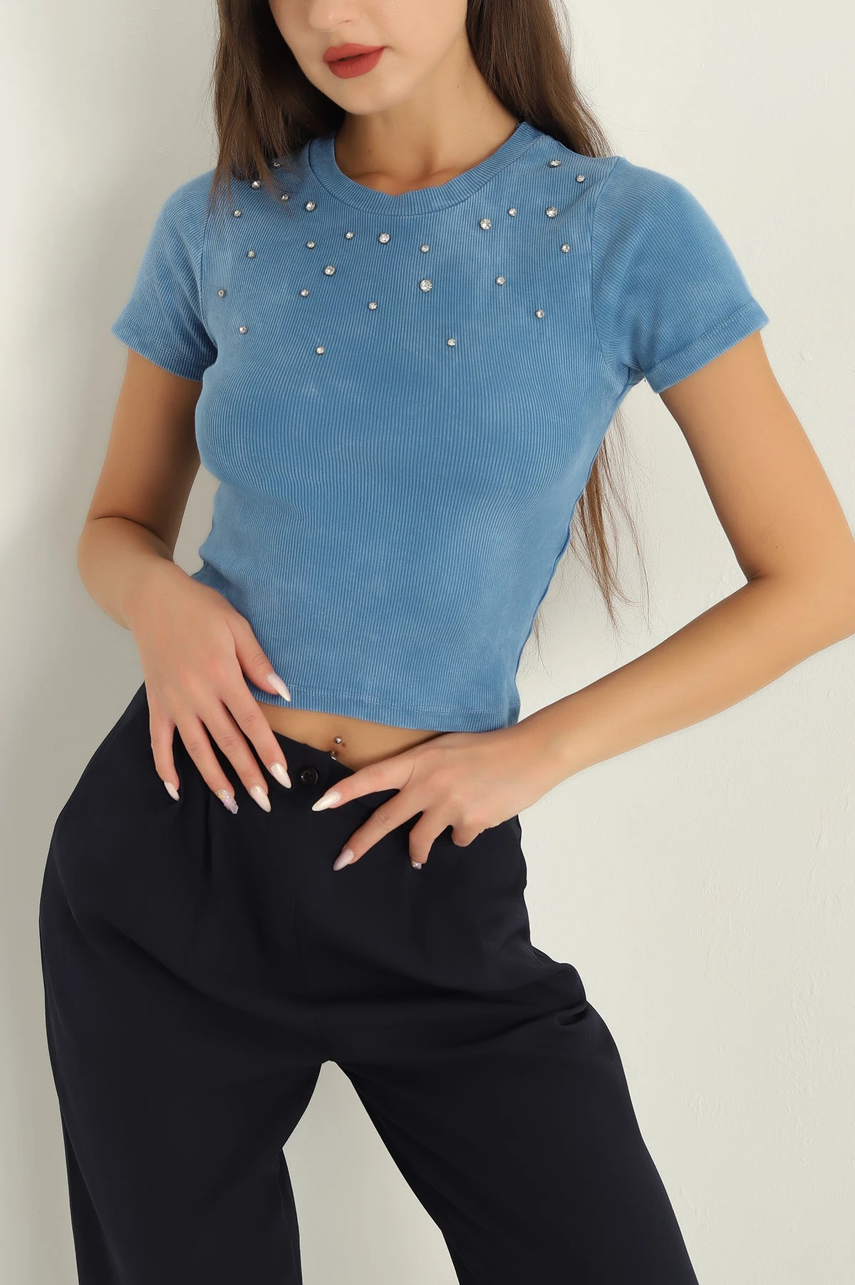Mavi Yıkamalı Taşlı Kadın Bluz 293064