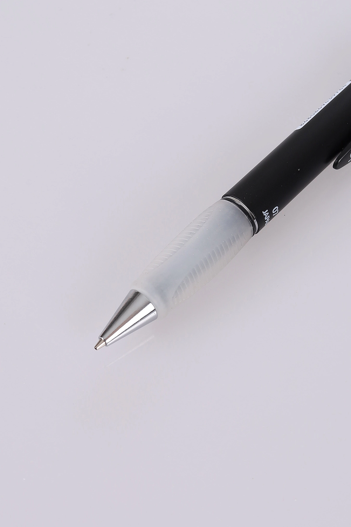 Metalik Siyah Serve Deep Versatil  0.7mm Uçlu Kalem 475176