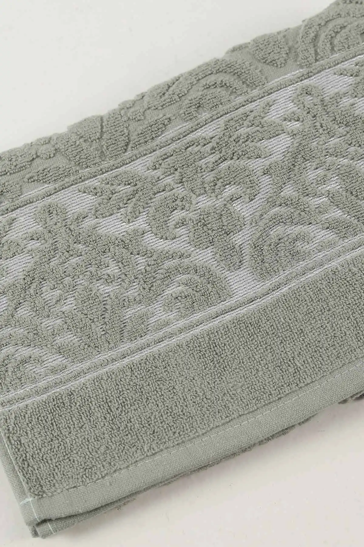 Mint 50x90 Cm Jakarlı Desenli Taç Havlu 460500