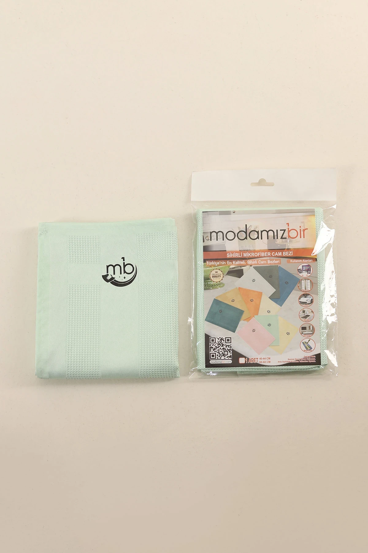 Modamızbir Mikrofiber İz Bırakmayan Silme Kurulama Yeşil Sihirli Cam Bezi (42x64) 230047