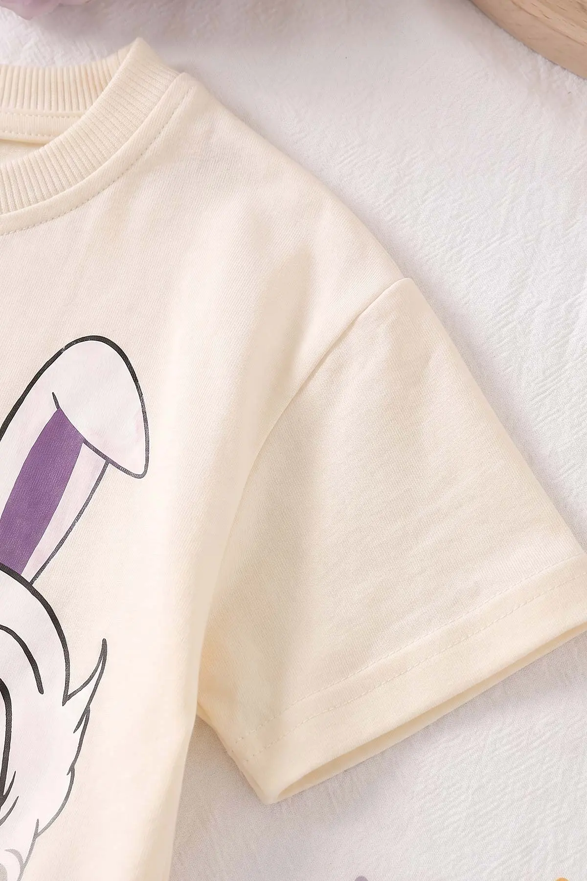 Mor (4-10 Yaş)Daisy Duck Baskılı  Alt Fitilli Baskılı Şort Diz Boy Kısa Taytlı Kız Çocuk Yazlık Takım 469891