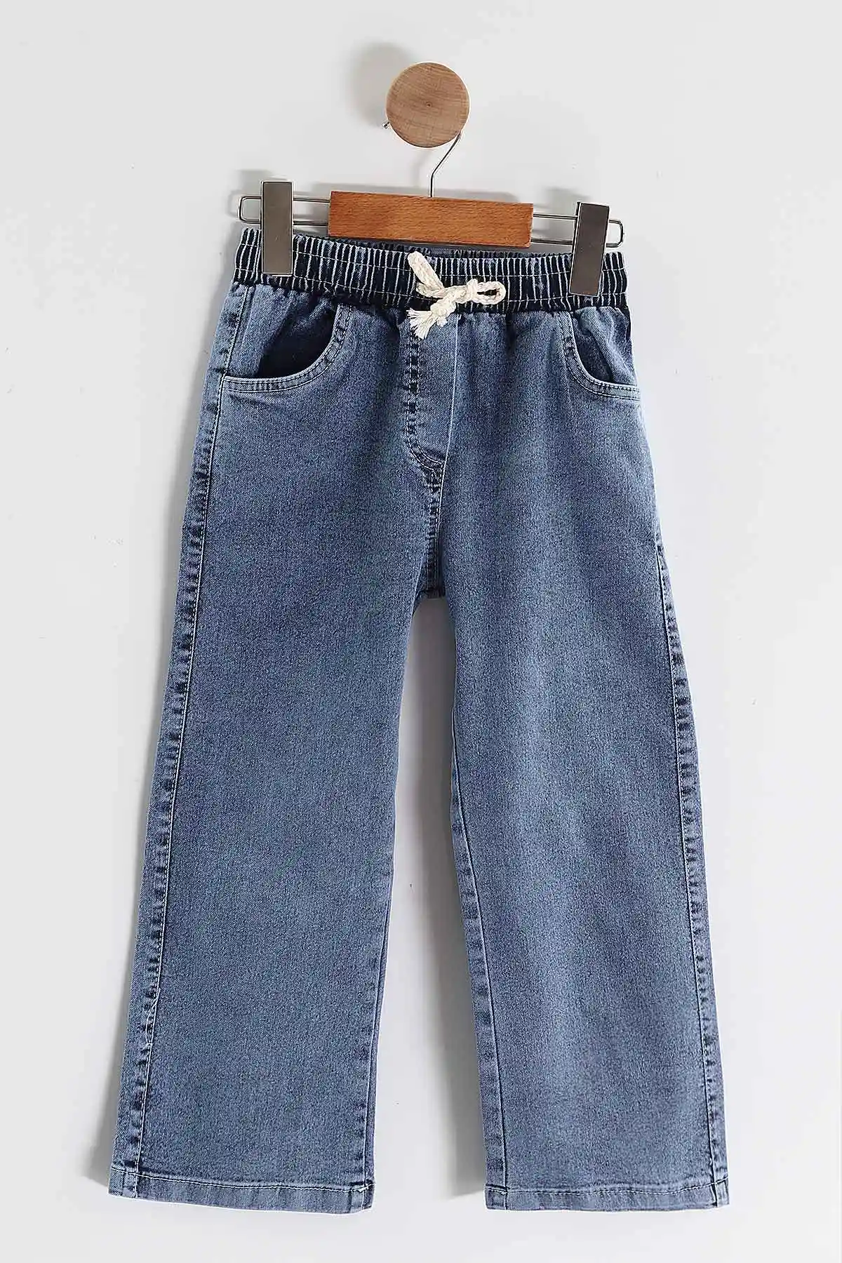 Mürdüm (1-9 Yaş ) Güpür Yaka  Sweatli Kot Pantolonlu Kız Çocuk 2'li Takım 440120