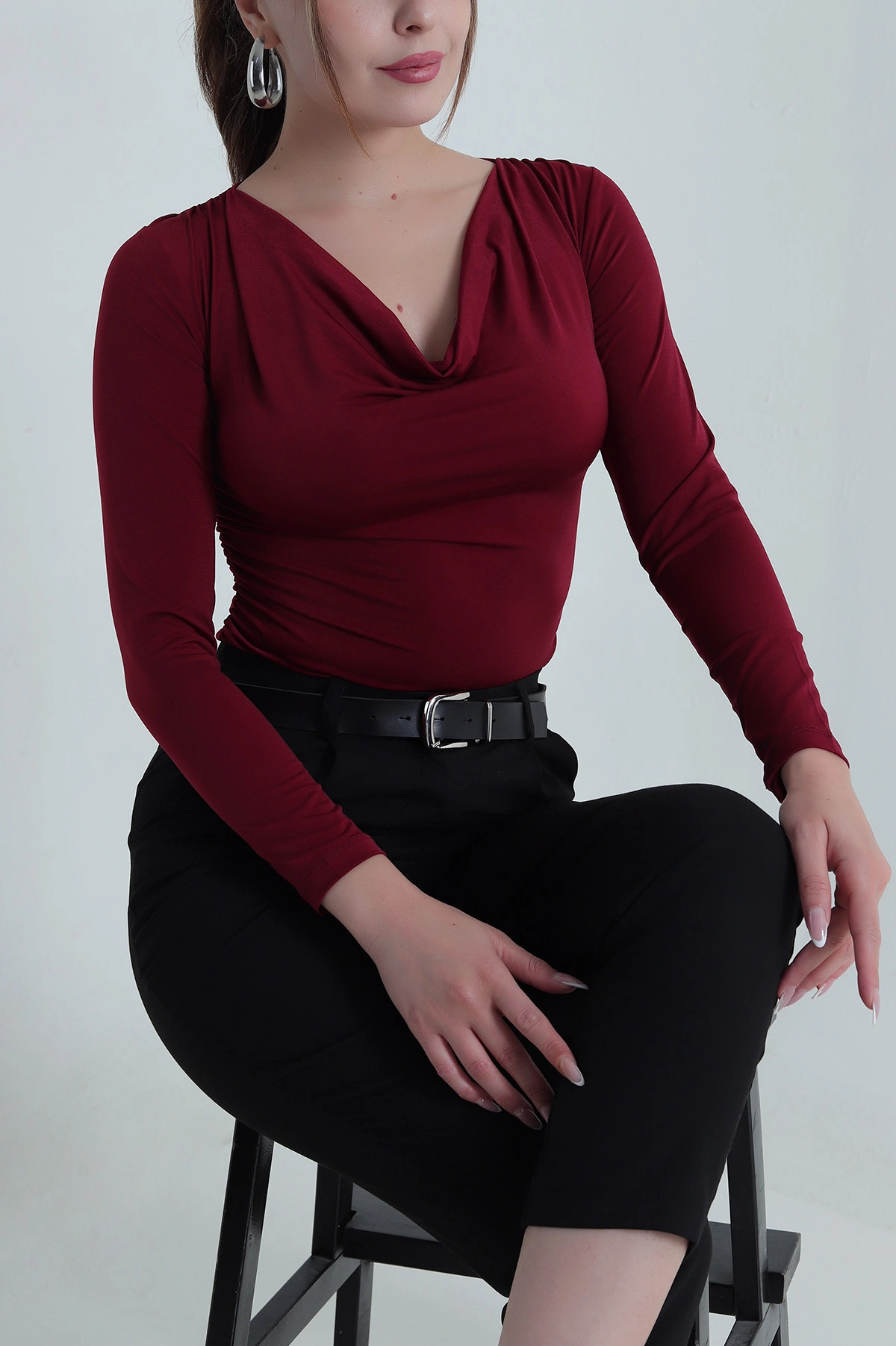 Mürdüm Önü Dökümlü Sandy Kadın Bluz 486972