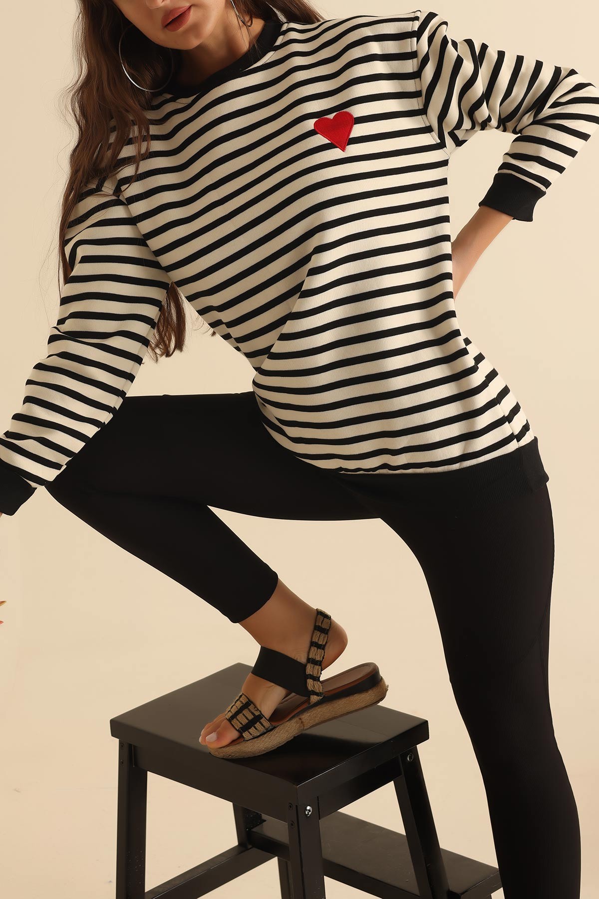 Nakışlı İçi Şardonlu Sweat 204861