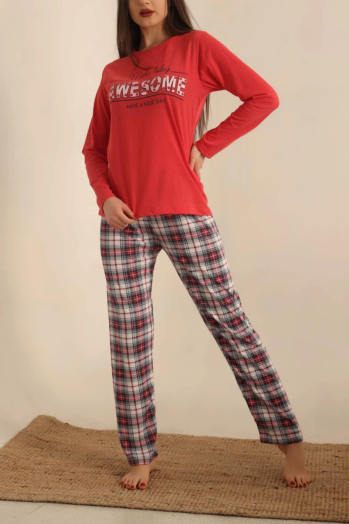 Nar Çiçeği Baskılı Bayan Pijama Takımı 237439