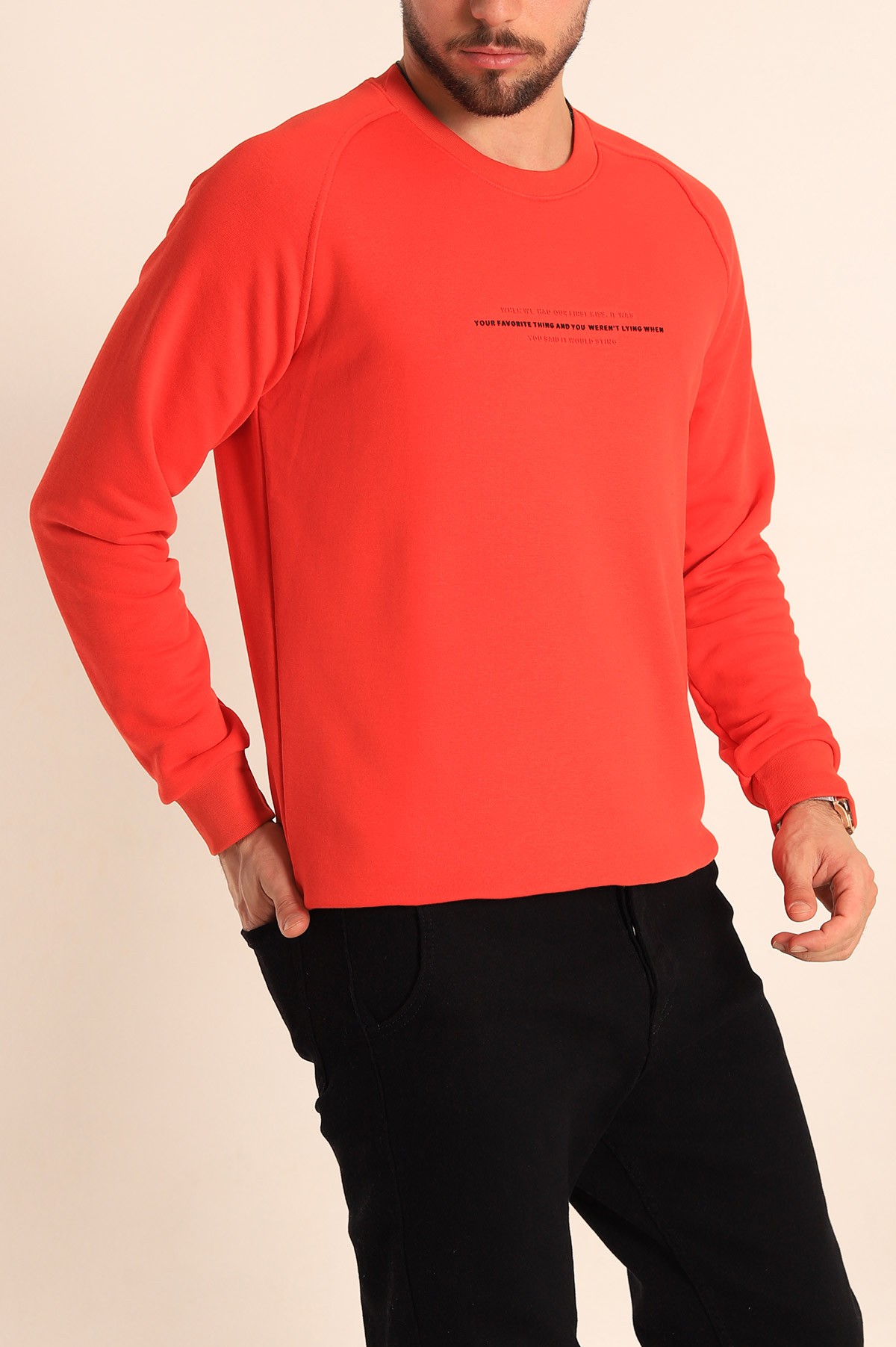 Nar Çiçeği Relaxed Fit Şardonsuz Kabartma Yazılı Erkek Sweatshirt 221466