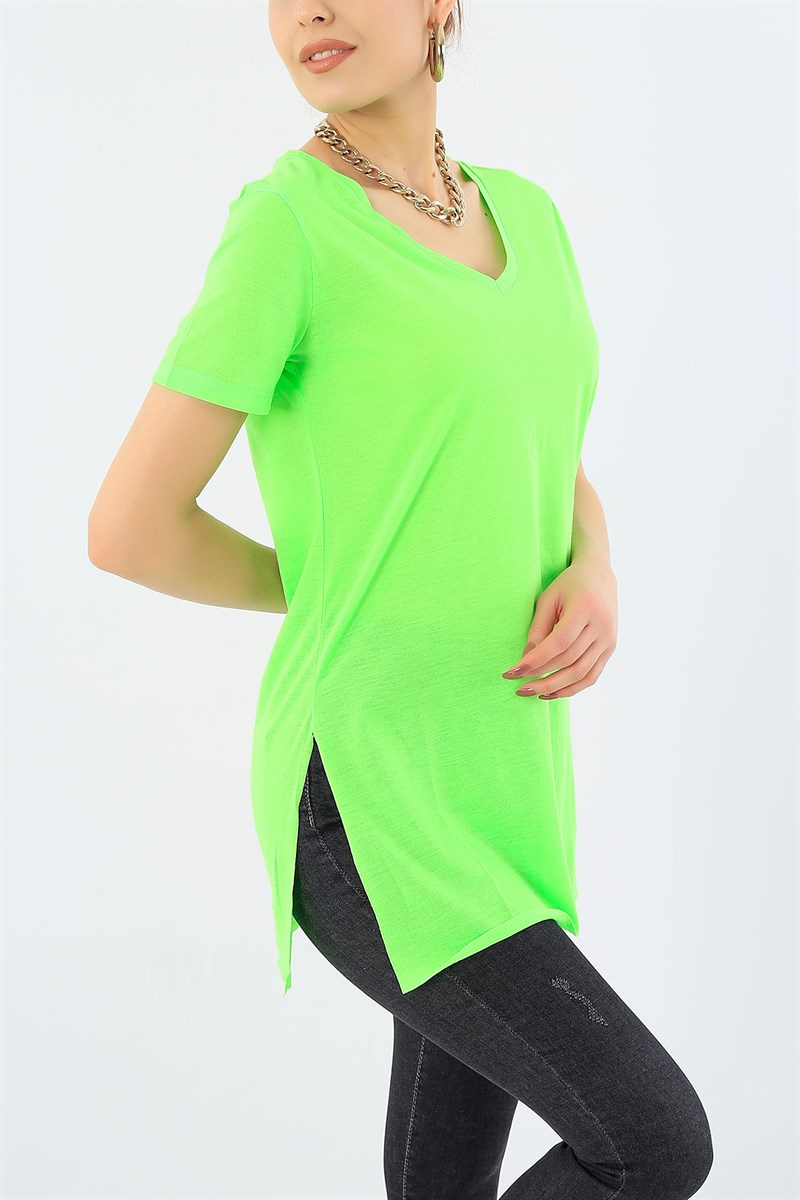 Neon Yeşil Yandan Yırtmaçlı Tişört 29693B