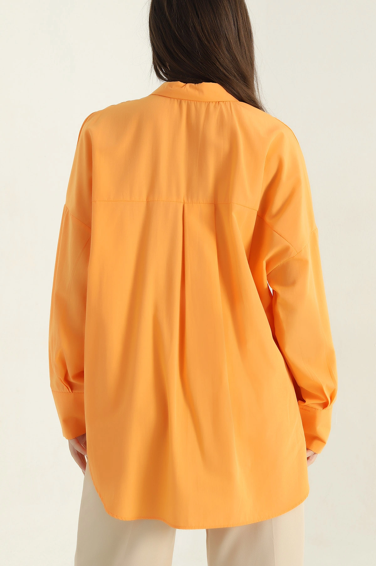 Oversize Kadın Poplin Yavruağzı Gömlek 360085