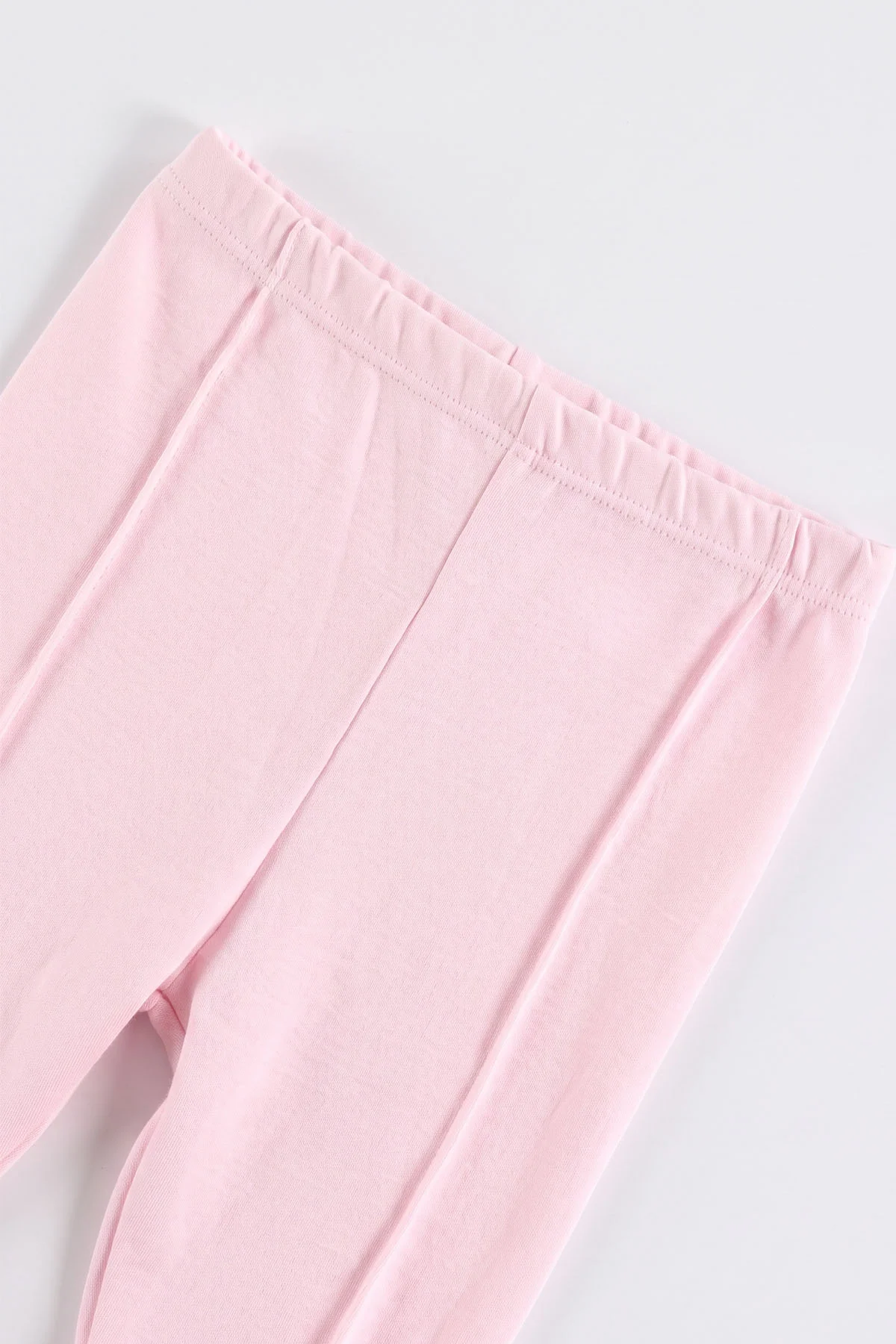 Pembe (0-3 Ay) Çiçek Baskılı Patikli ve Şapkalı Kız Bebek 3'lü Takım 477166