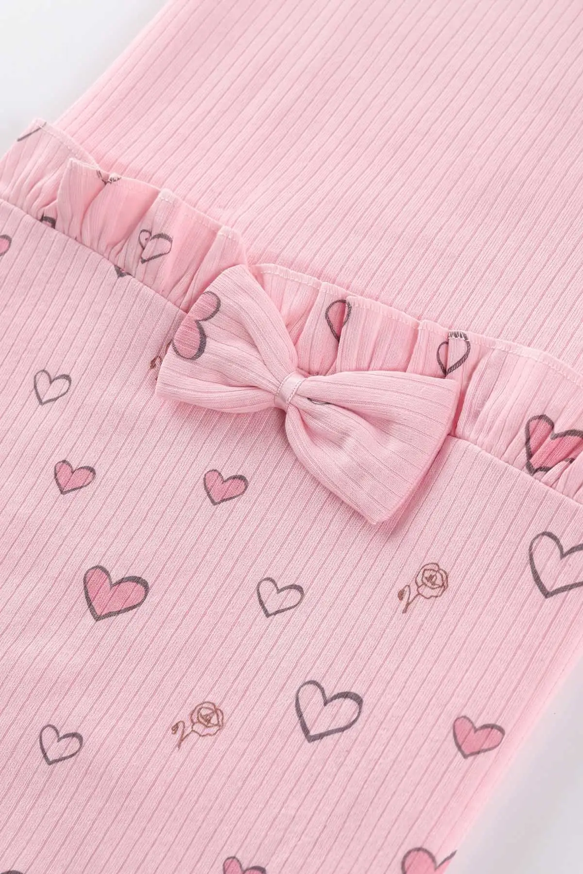 Pembe (0-3 Ay) Kalp Baskılı Kutulu 10'lu Yeni Doğan Kız Bebek Zıbın ve Hastane Çıkış Setleri 475472