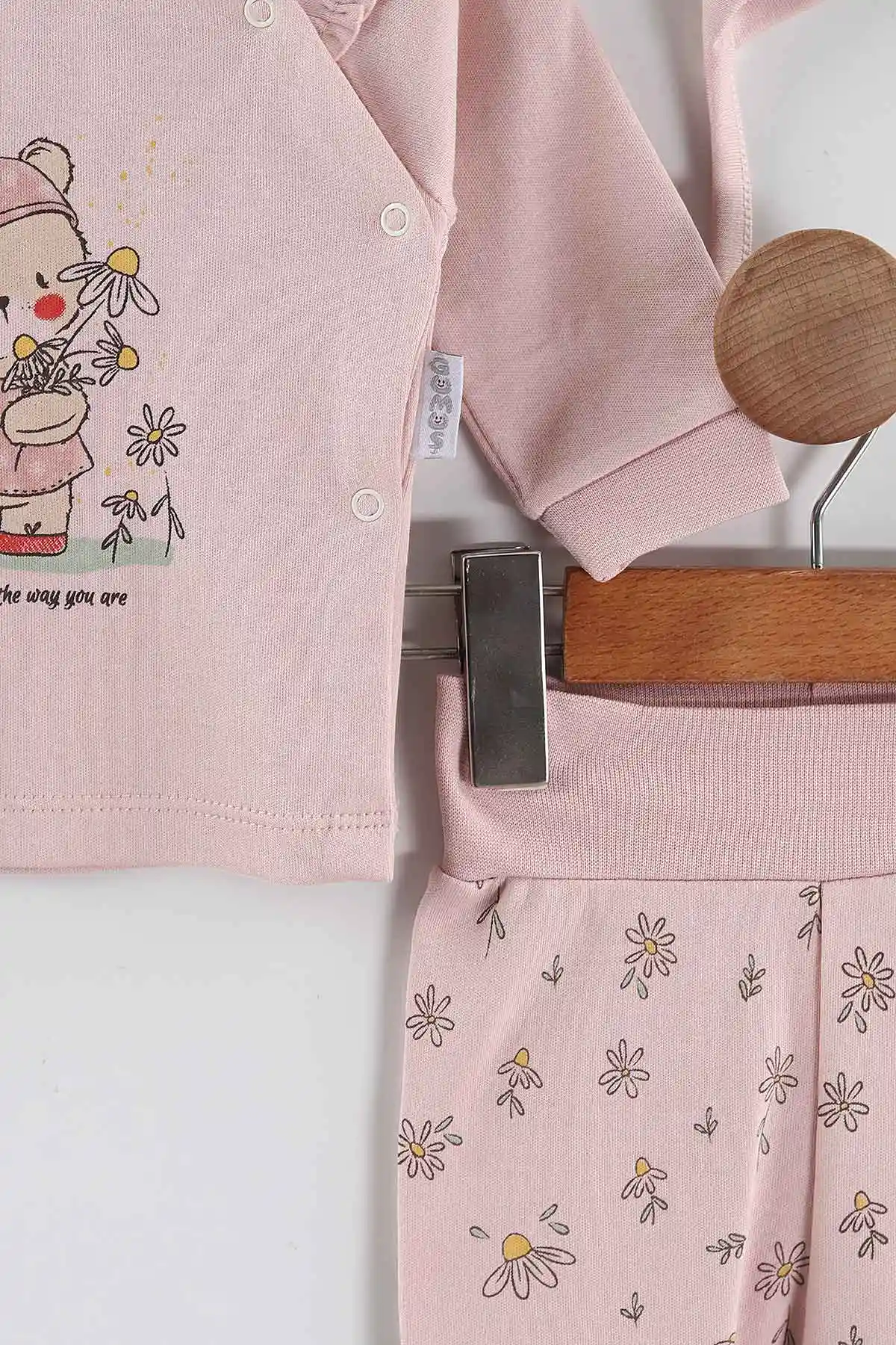 Pembe (0-3 Ay) Papatyalı Ayıcık Baskılı   Patikli Kız Bebek 3'lü Zıbın Takım 453759