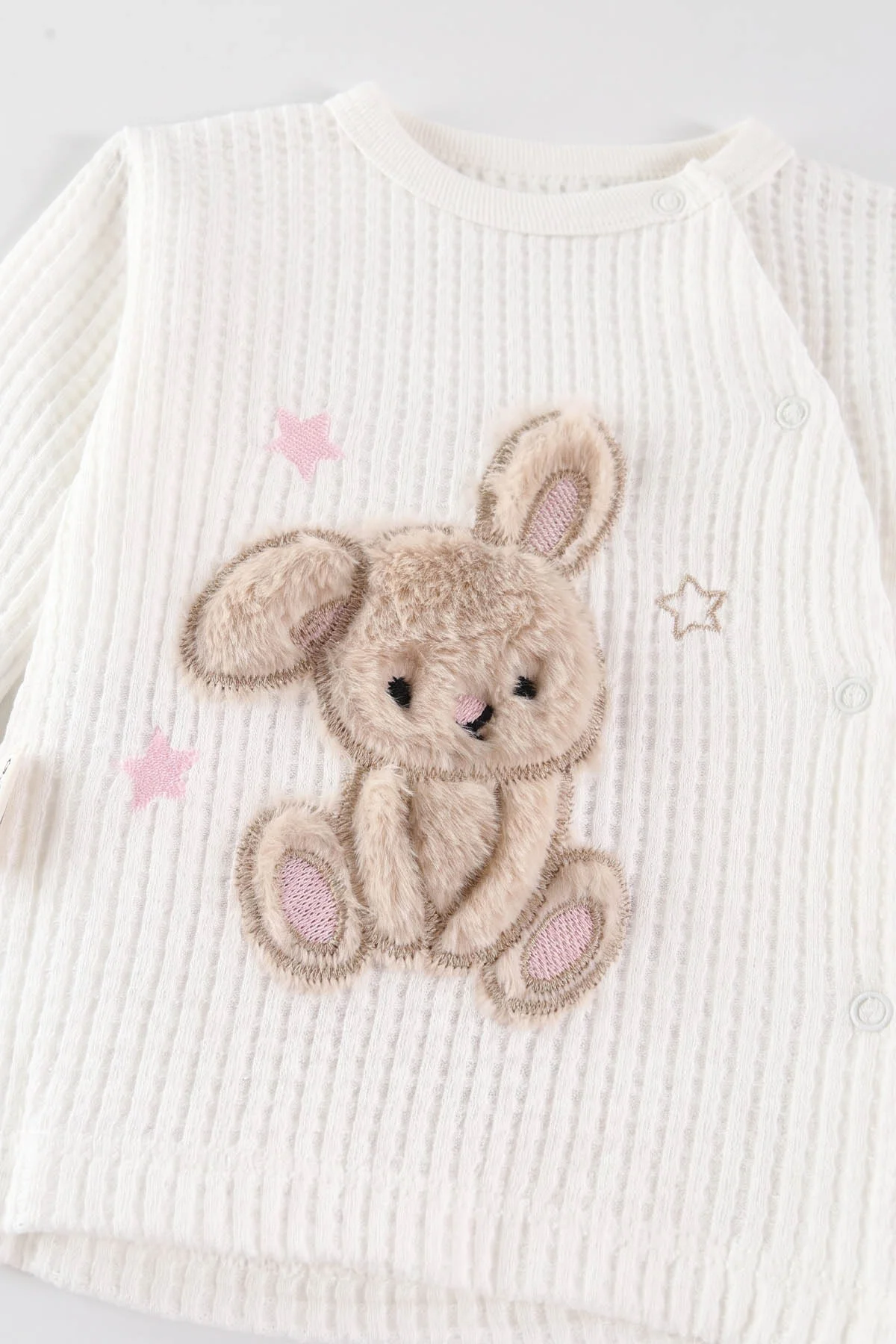 Pembe (0-3 Ay) Pelüş Ayıcık Nakışlı Patikli ve Şapkalı Kız Bebek 3'lü Takım 477160