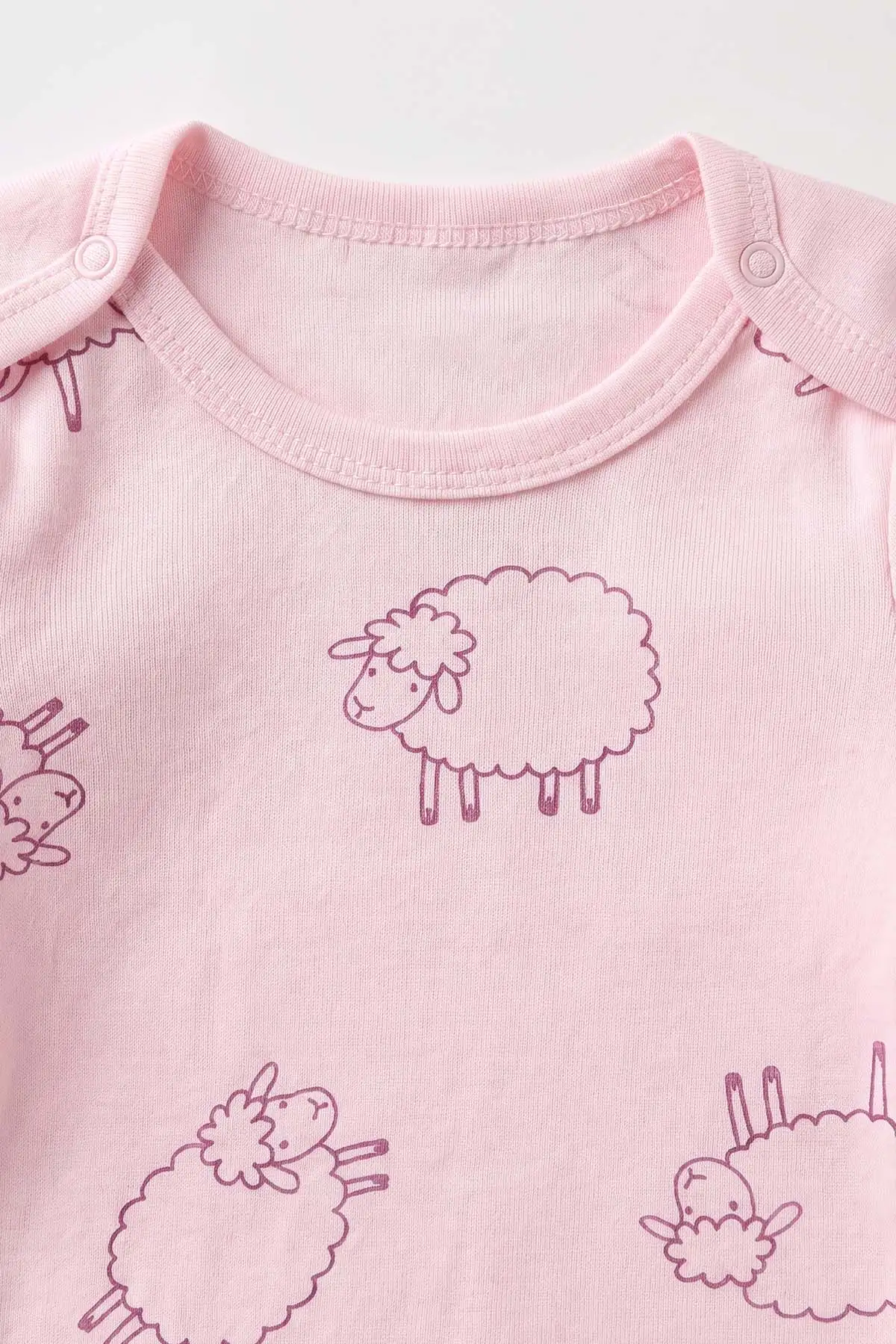 Pembe (0-3 Yaş) Kuzu Baskılı Uzun Kol Bebek &Çocuk Çıtçıtlı Badi 490811