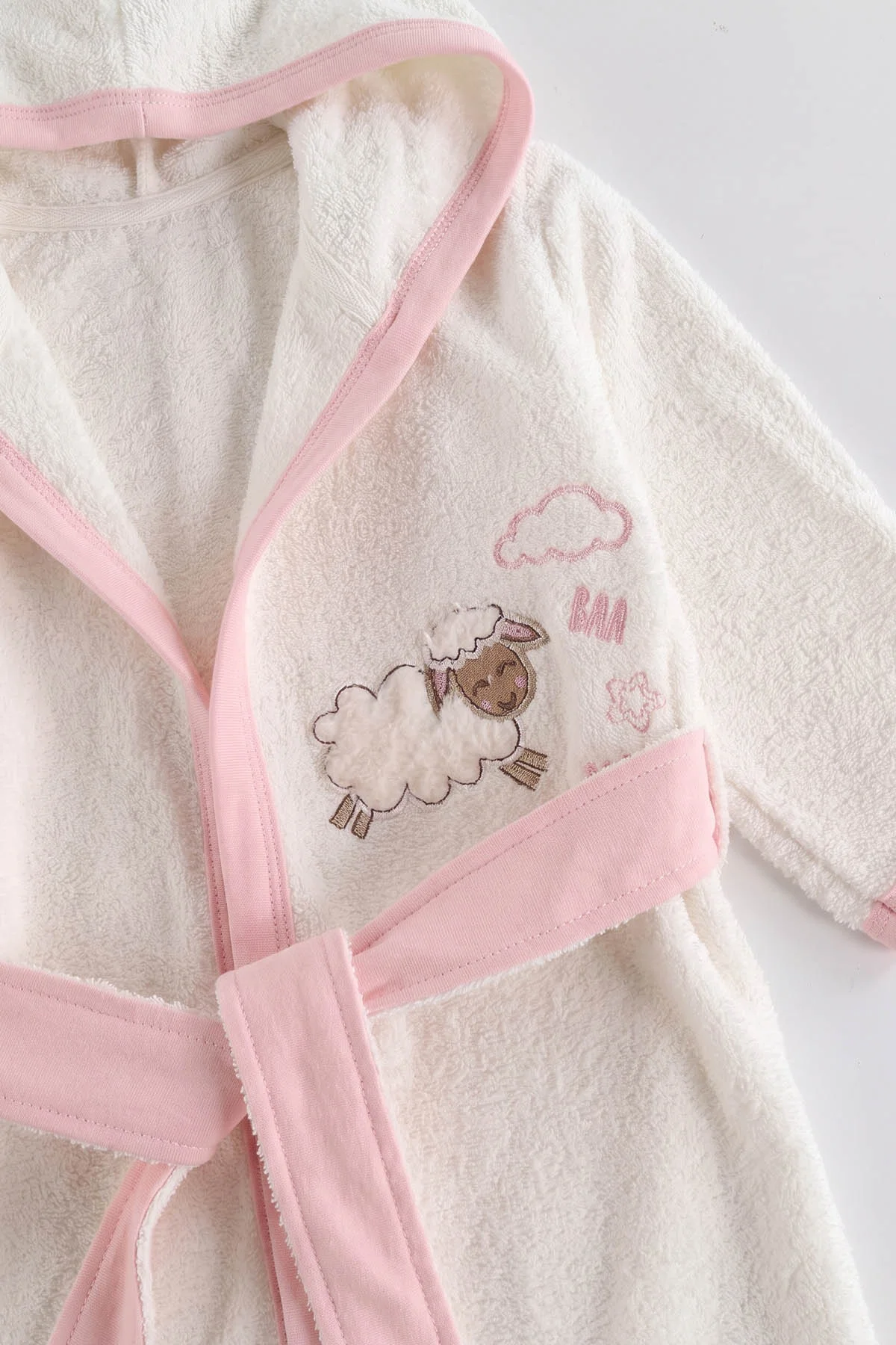 Pembe (0-6 Ay)  4 Parça Kuzu Nakışlı   Kız Bebek Kutulu  Bornoz Seti 476648
