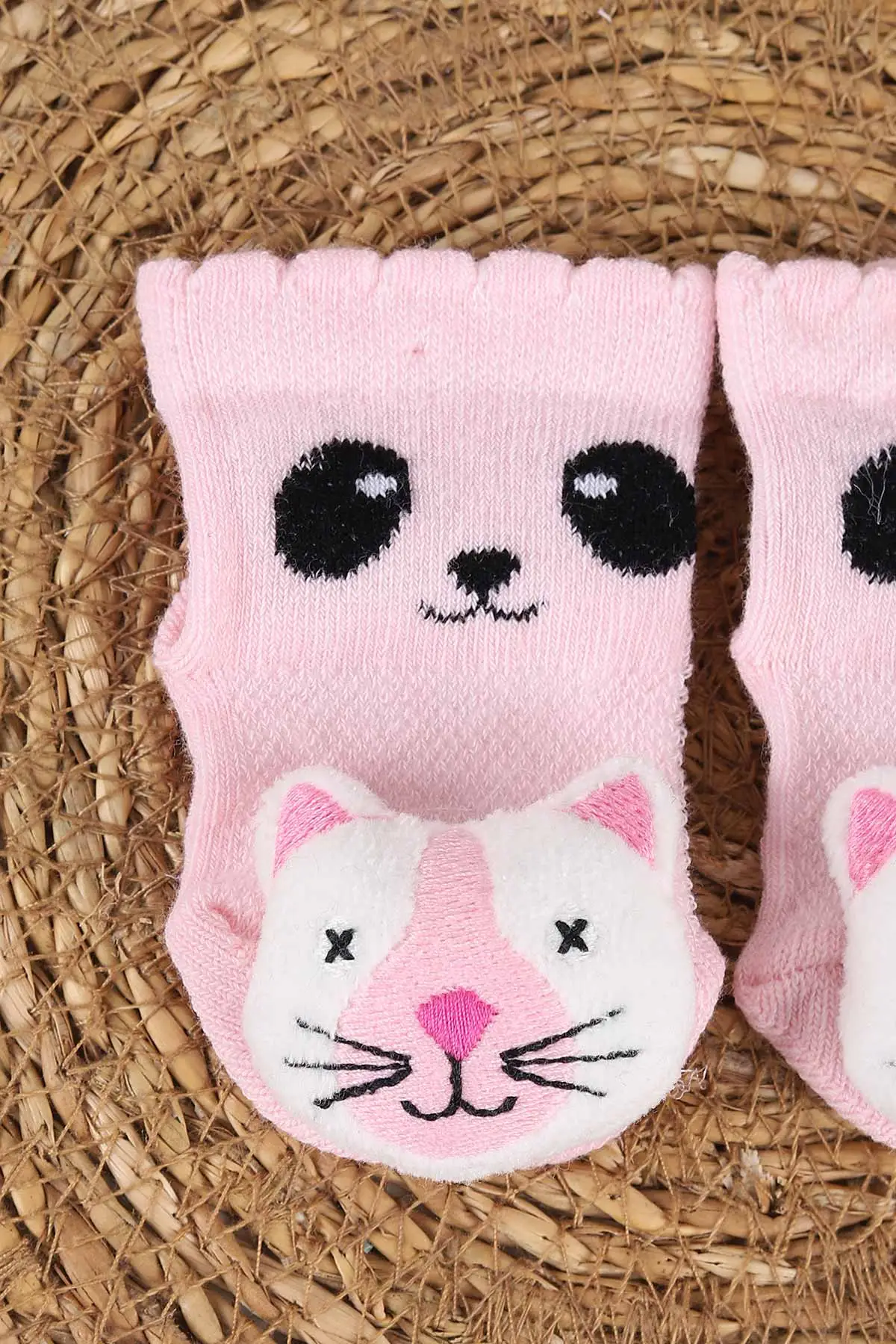 Pembe (0-6 Ay) Oyuncak Nakışlı Kız Bebek Çorap 467489