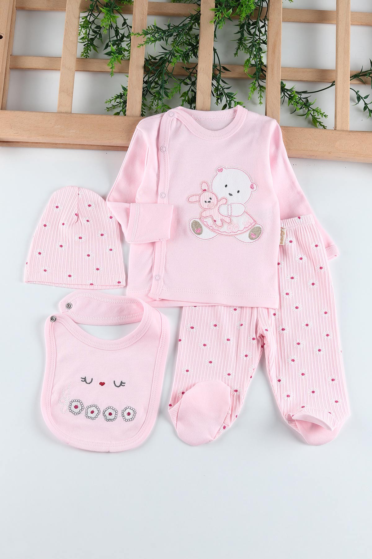 Pembe (0-6 Ay) Tavşan Ayı Nakışlı Çiçek Baskılı Kız Bebe Takım 201160