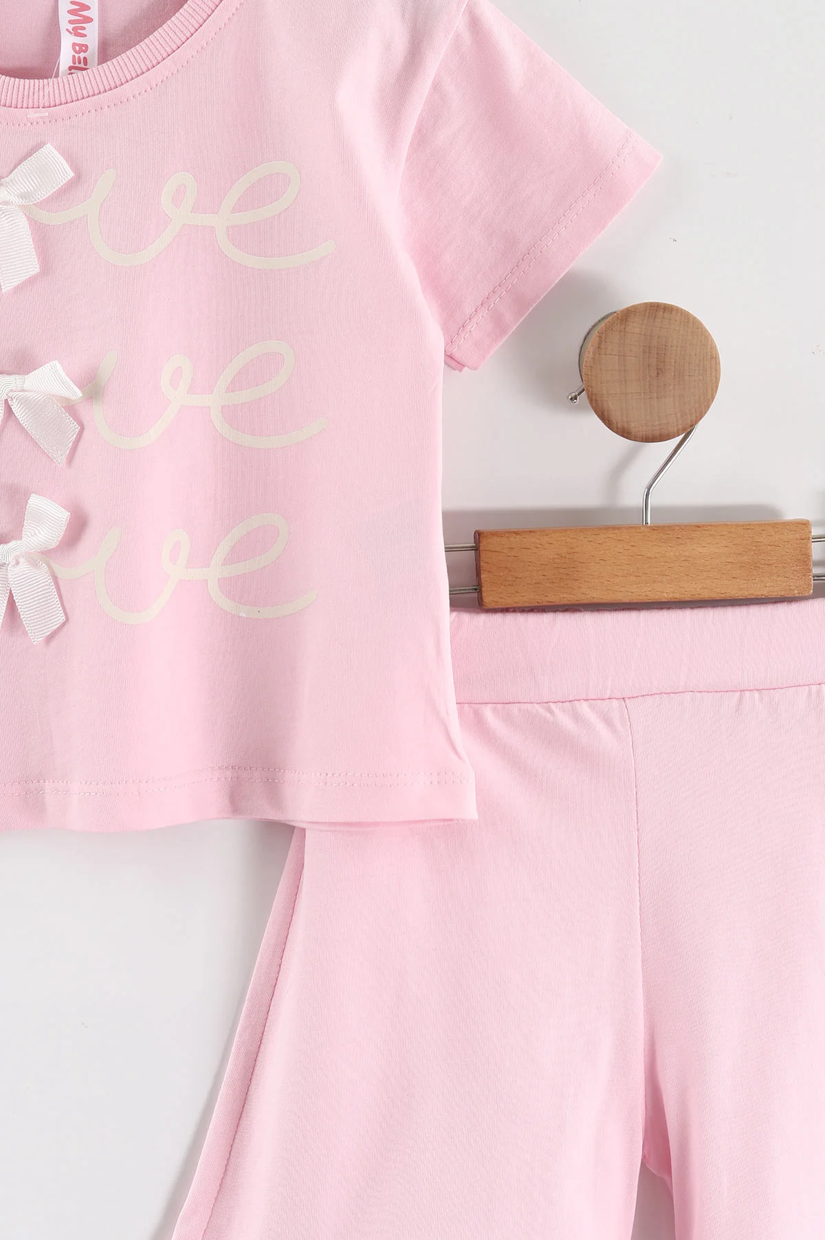 Pembe (1-5 Yaş) Baskılı Fiyonklu Tişörtlü ve Şortlu   Kız Çocuk 2'li Takım 461320