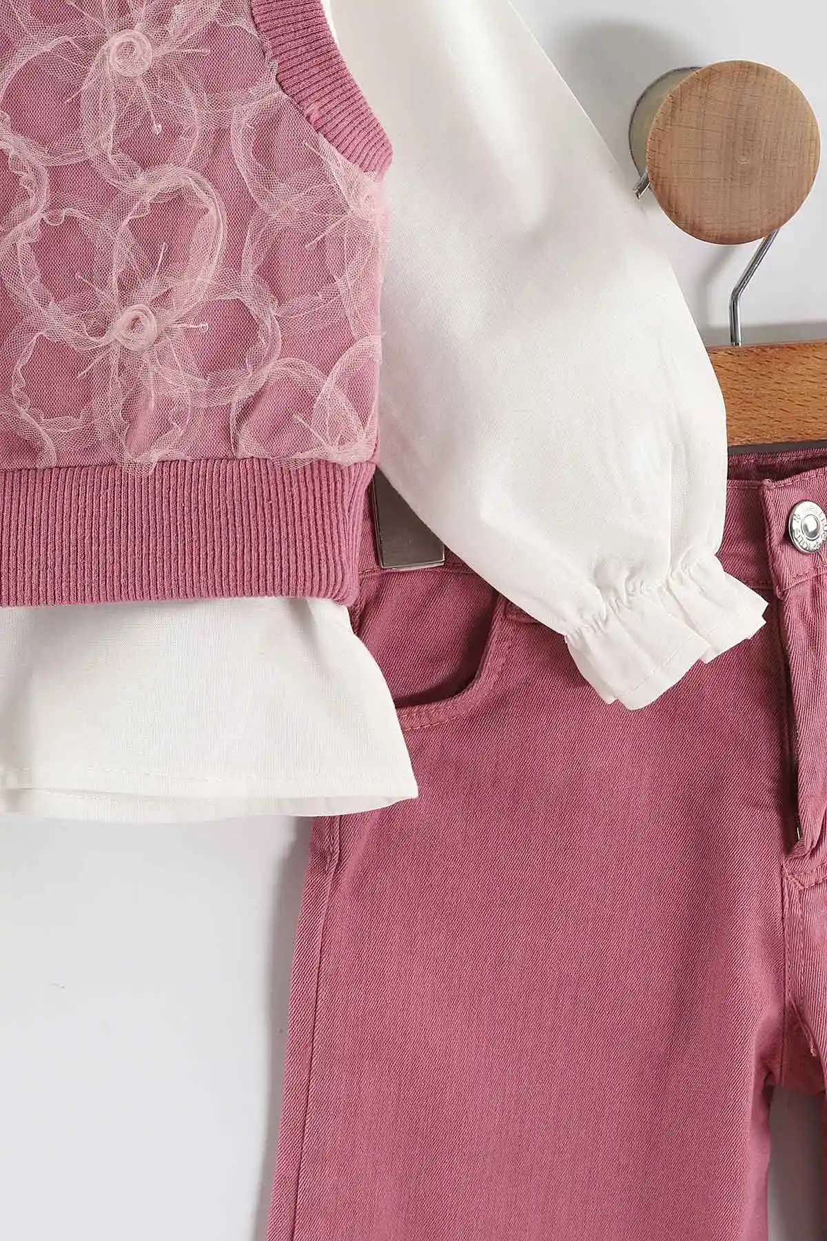 Pembe (1-5 Yaş) Bebe Yaka Keten Gömlekli Çiçekli Süveterli Gabardin Pantolonlu Kız Çocuk 3'lü Takım 442765