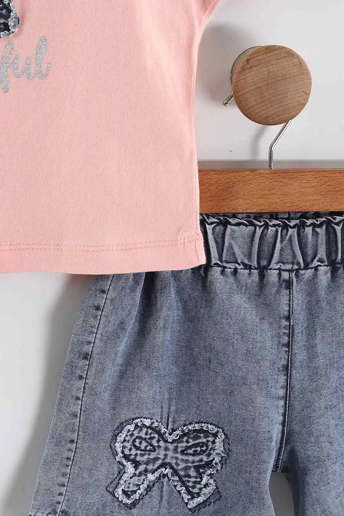 Pembe (1-5 Yaş) Kelebek   Nakışlı Süprem Tişörtlü Kot Şortlu Kız Çocuk Yazlık Takım 455828