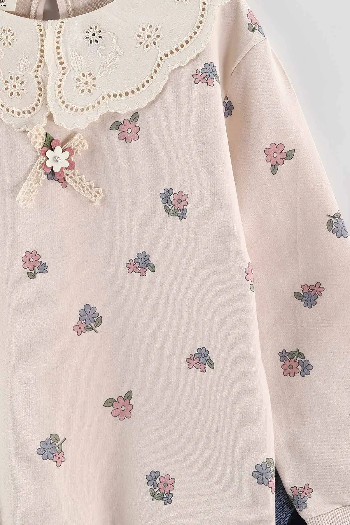 Pembe (1-9 Yaş ) Güpür Yaka Sweatli Kot Pantolonlu Kız Çocuk 2'li Takım 440121