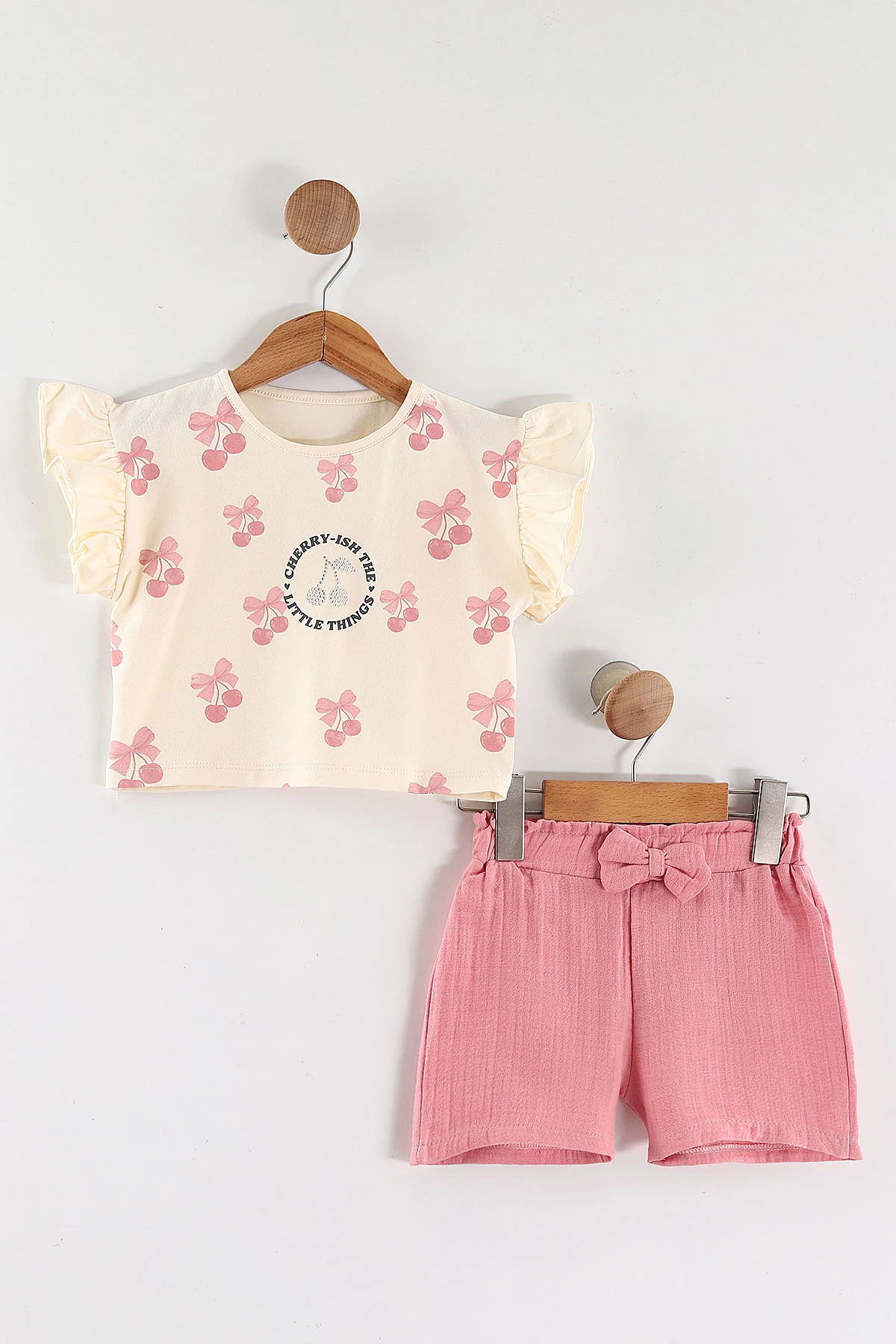 Pembe (2-5 Yaş)Kiraz Baskılı Müslin Şortlu Kız Çocuk Takım 462576