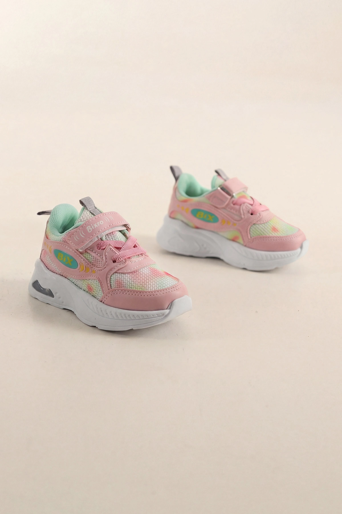 Pembe ( 22 -25 ) Işıklı Cırt Bantlı Kız Bebek Spor Ayakkabı 435931