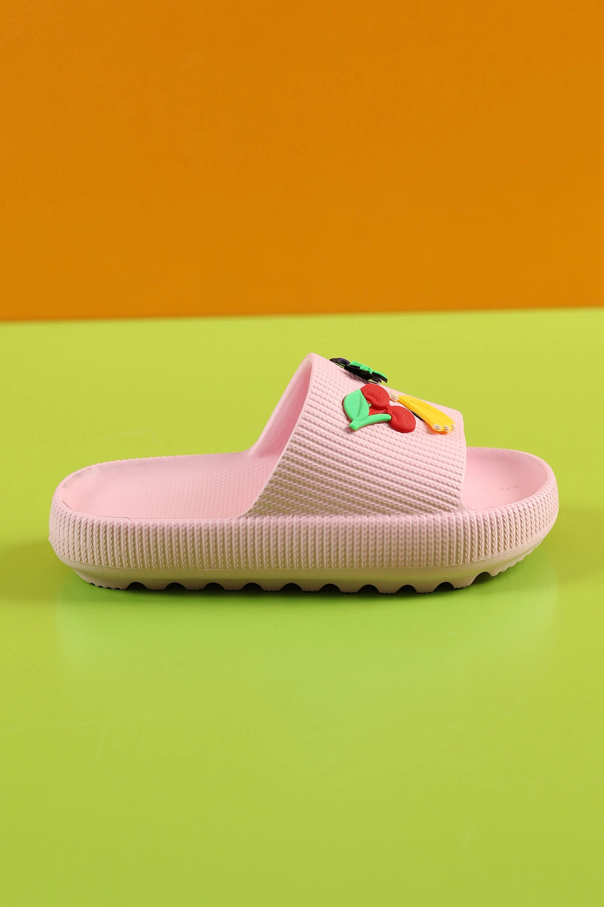 Pembe (24-34 ) Kaydırmaz Figürlü Çocuk Terlik 259033