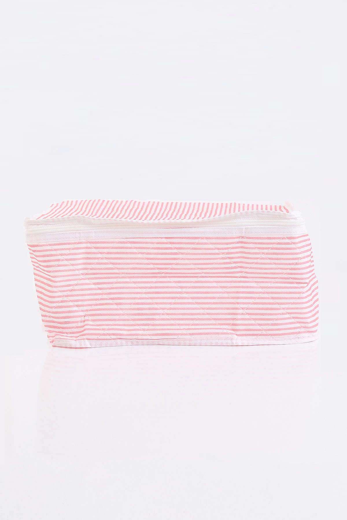 Pembe 25x38x18 Çizgili Fermuarlı Çorap Hurç 279653