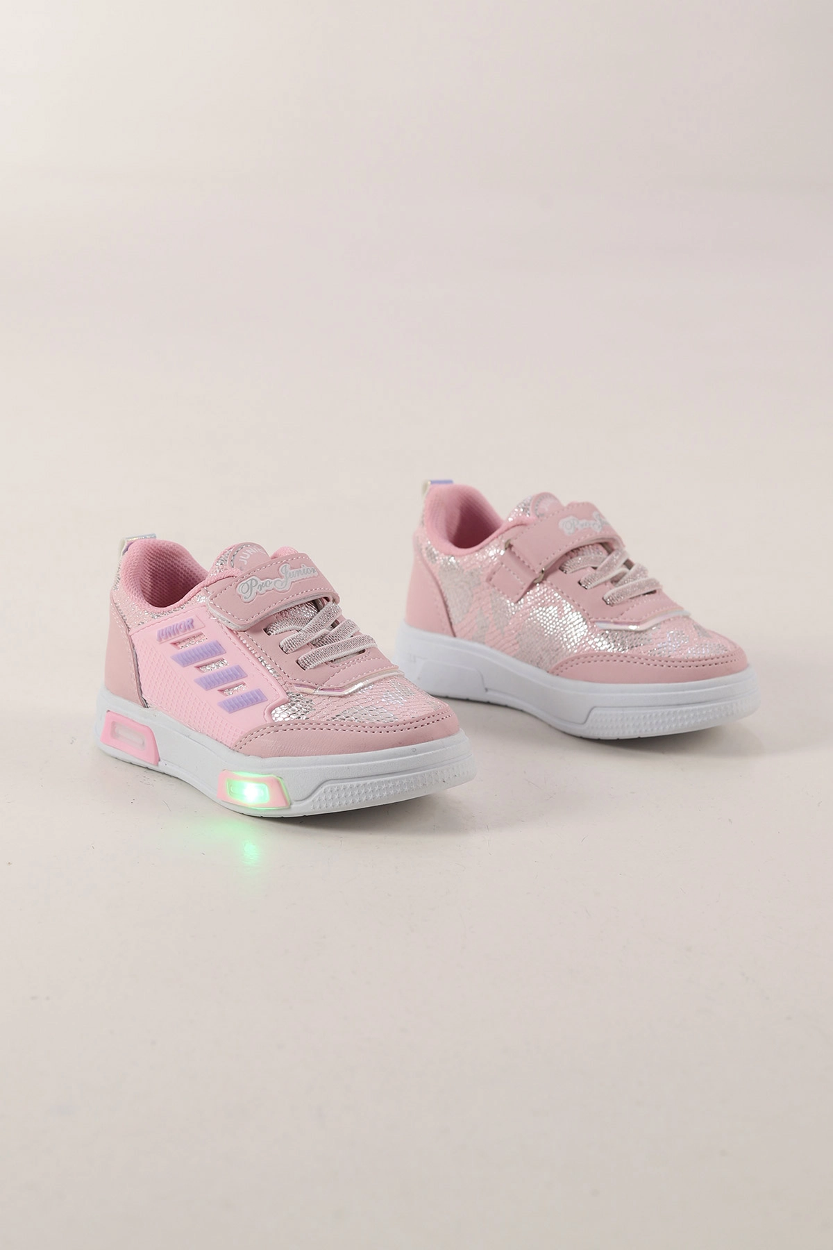 Pembe ( 26 - 30 ) Işıklı Bağcıklı Cırt Bantlı Kız Çocuk Spor Ayakkabı 439919