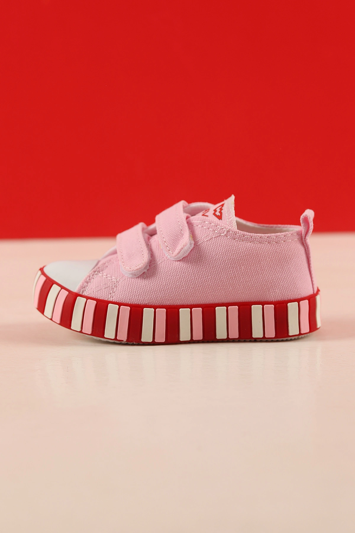 Pembe (26-30)Taban Detaylı Cırtlı Çocuk Spor Ayakkabı 354193